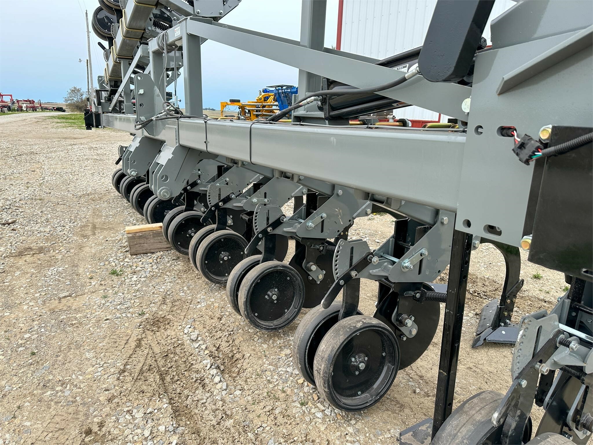 2026 Hiniker 6500 Cultivator