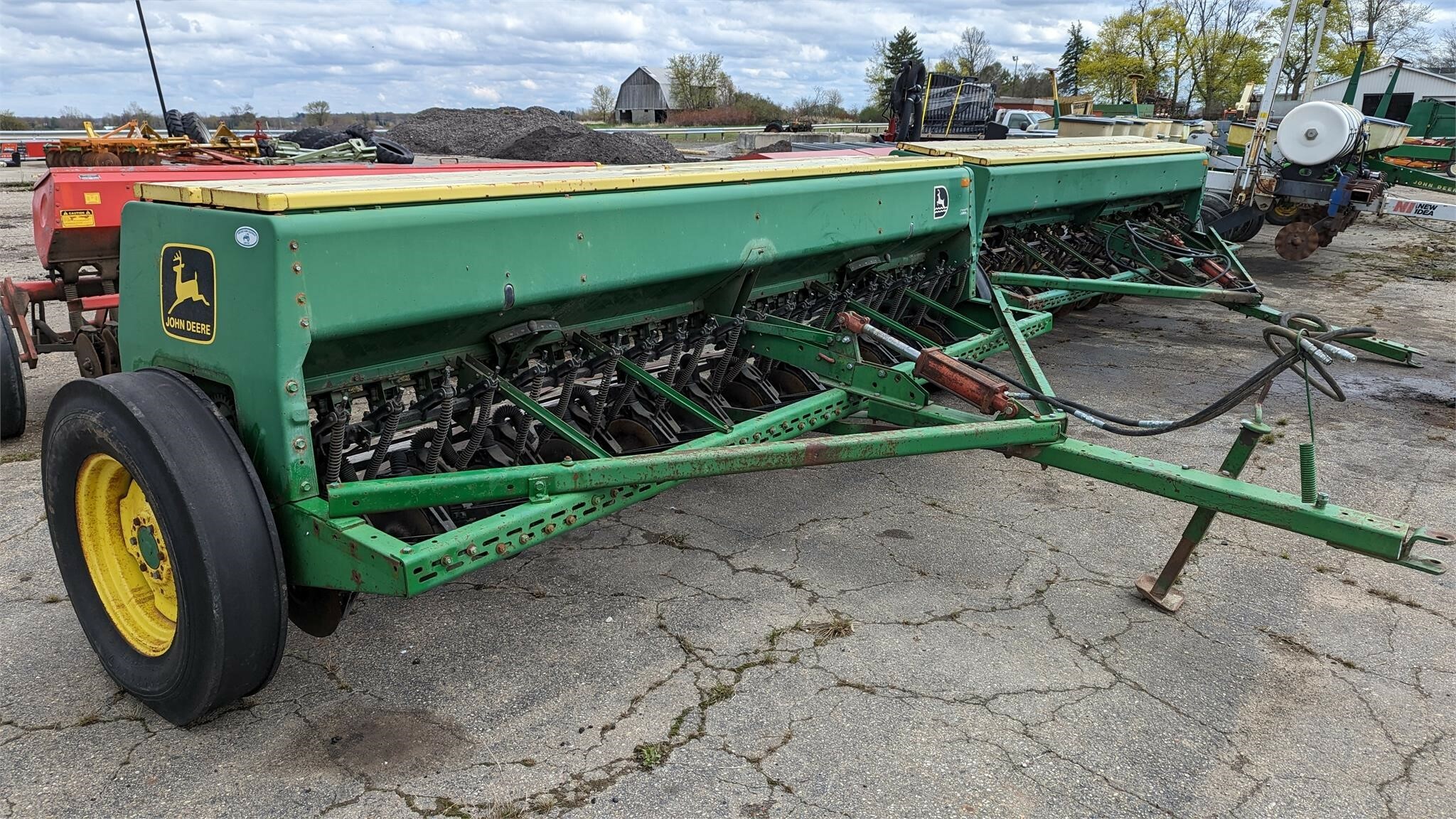  John Deere 8300 Drill