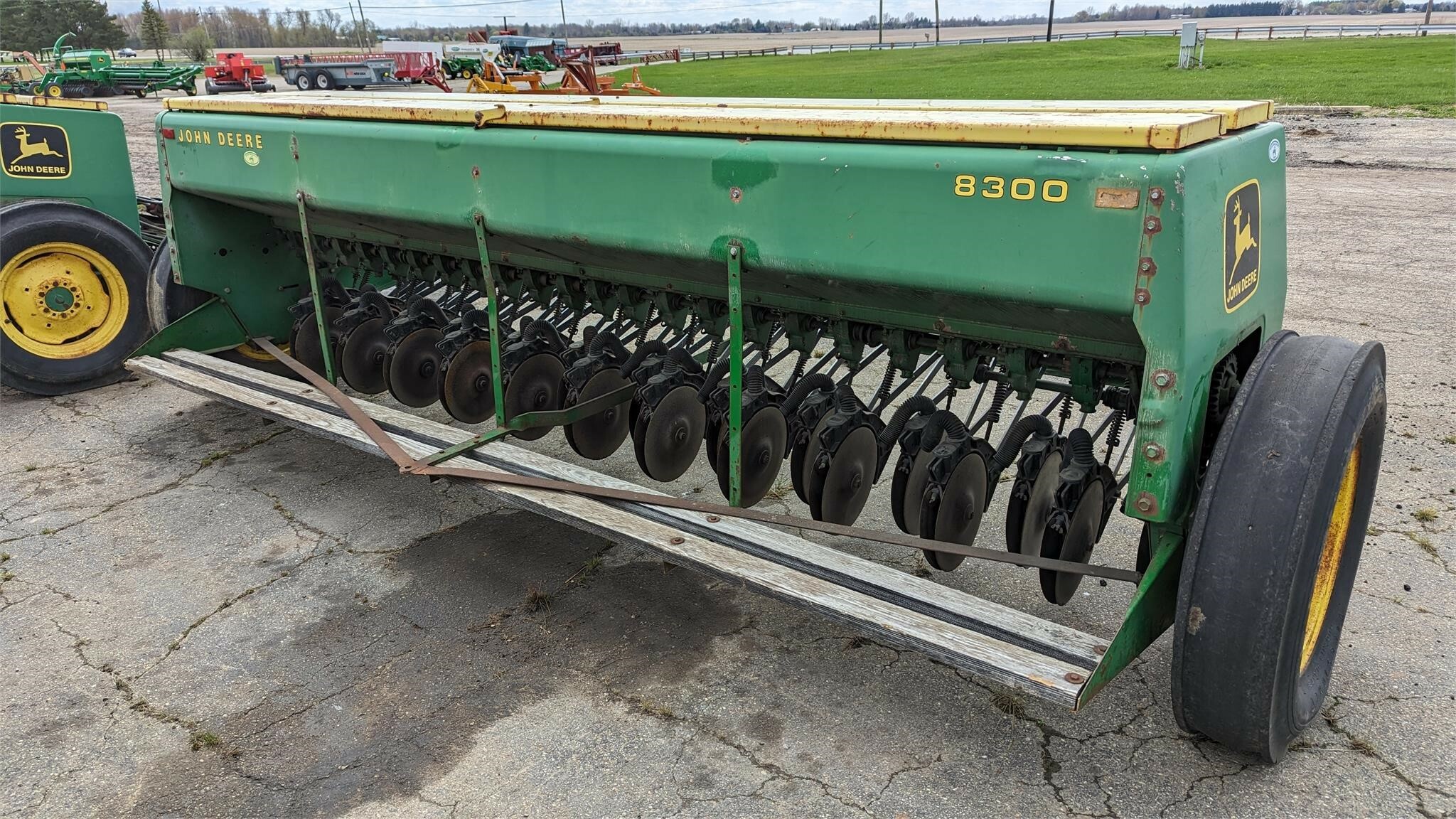  John Deere 8300 Drill