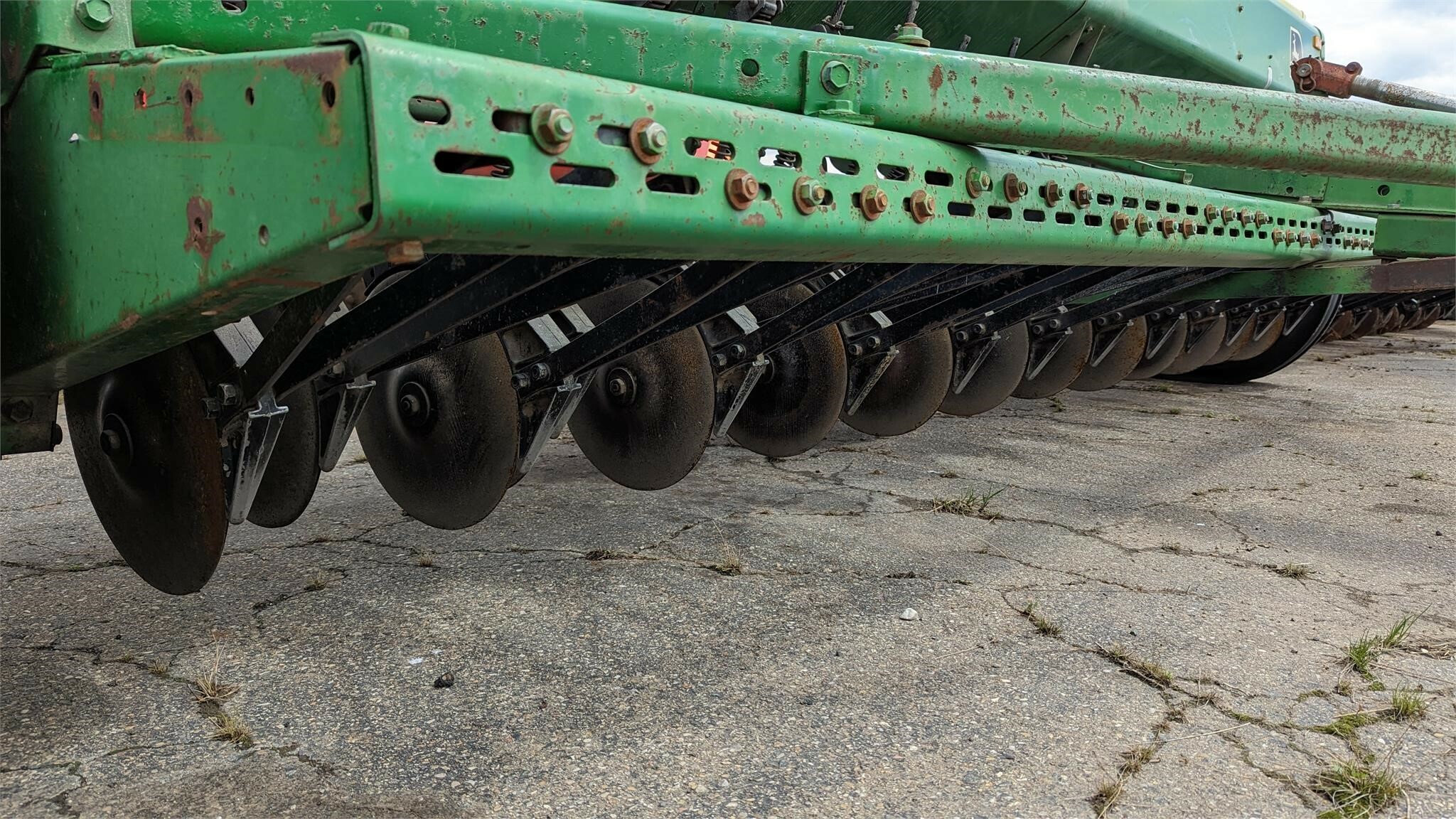  John Deere 8300 Drill