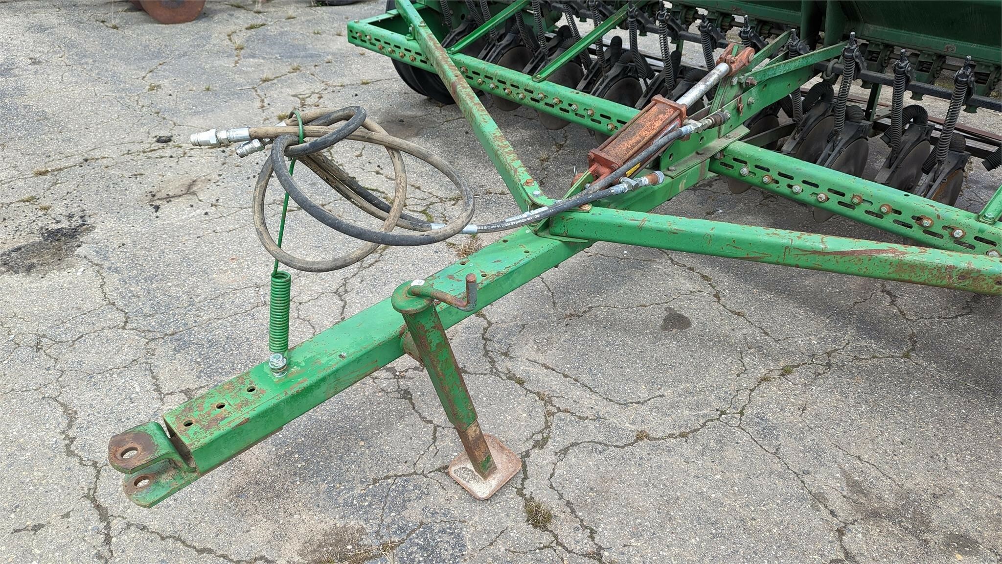  John Deere 8300 Drill