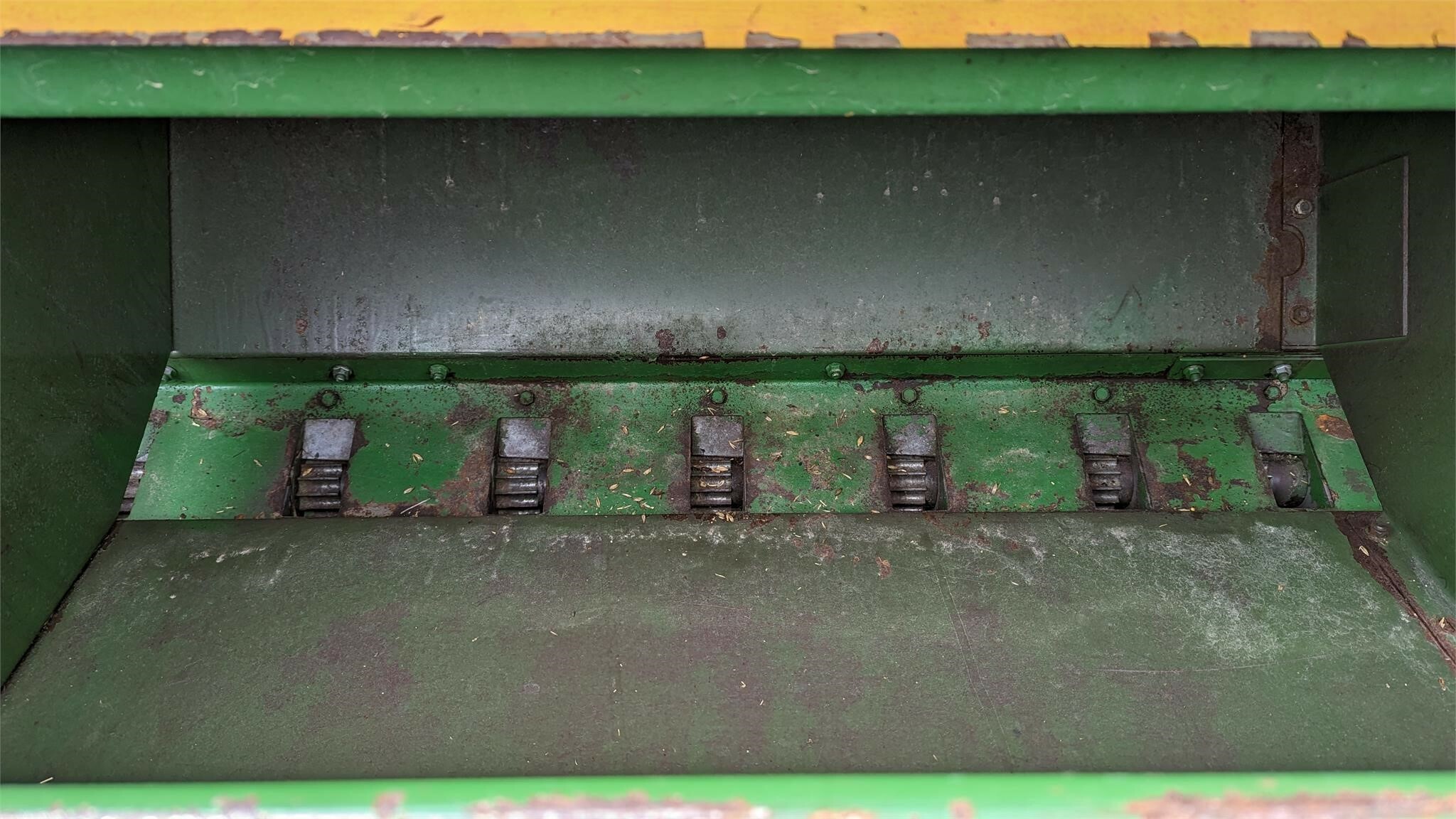  John Deere 8300 Drill