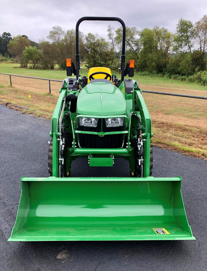 2022 John Deere 3035d Tractor
