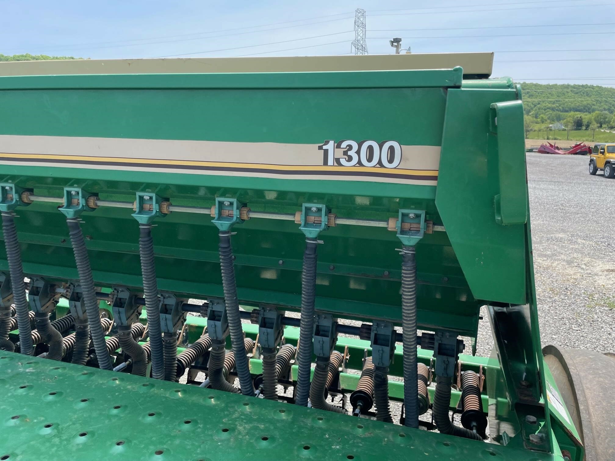 Great Plains 1300 Drill 13,900 Machinery Pete