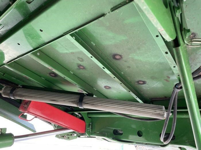 2015 John Deere S670 Combine