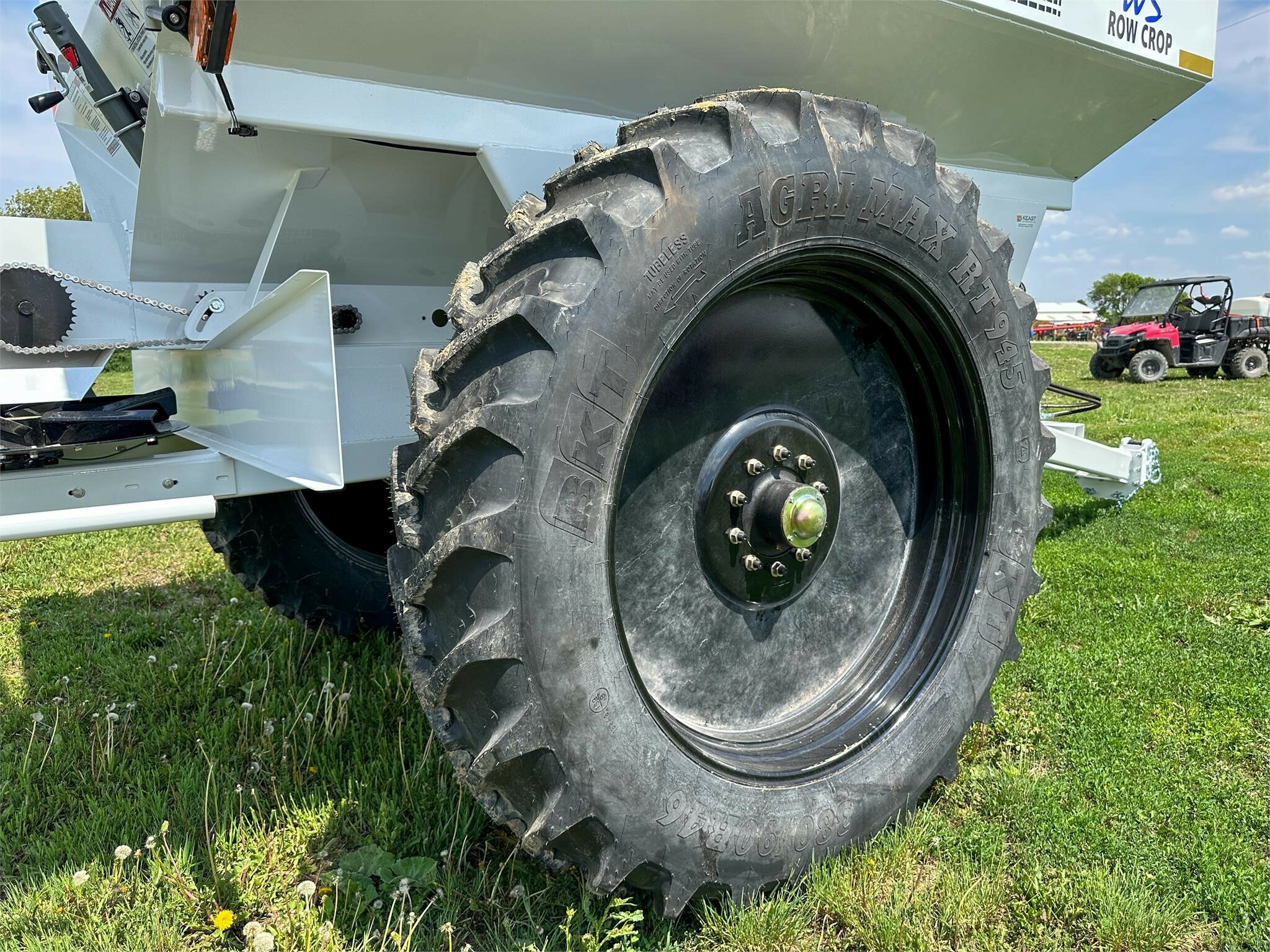 2026 Dalton Ag Products MOBILITY 800WS Pull-Type Fertilizer Spreader