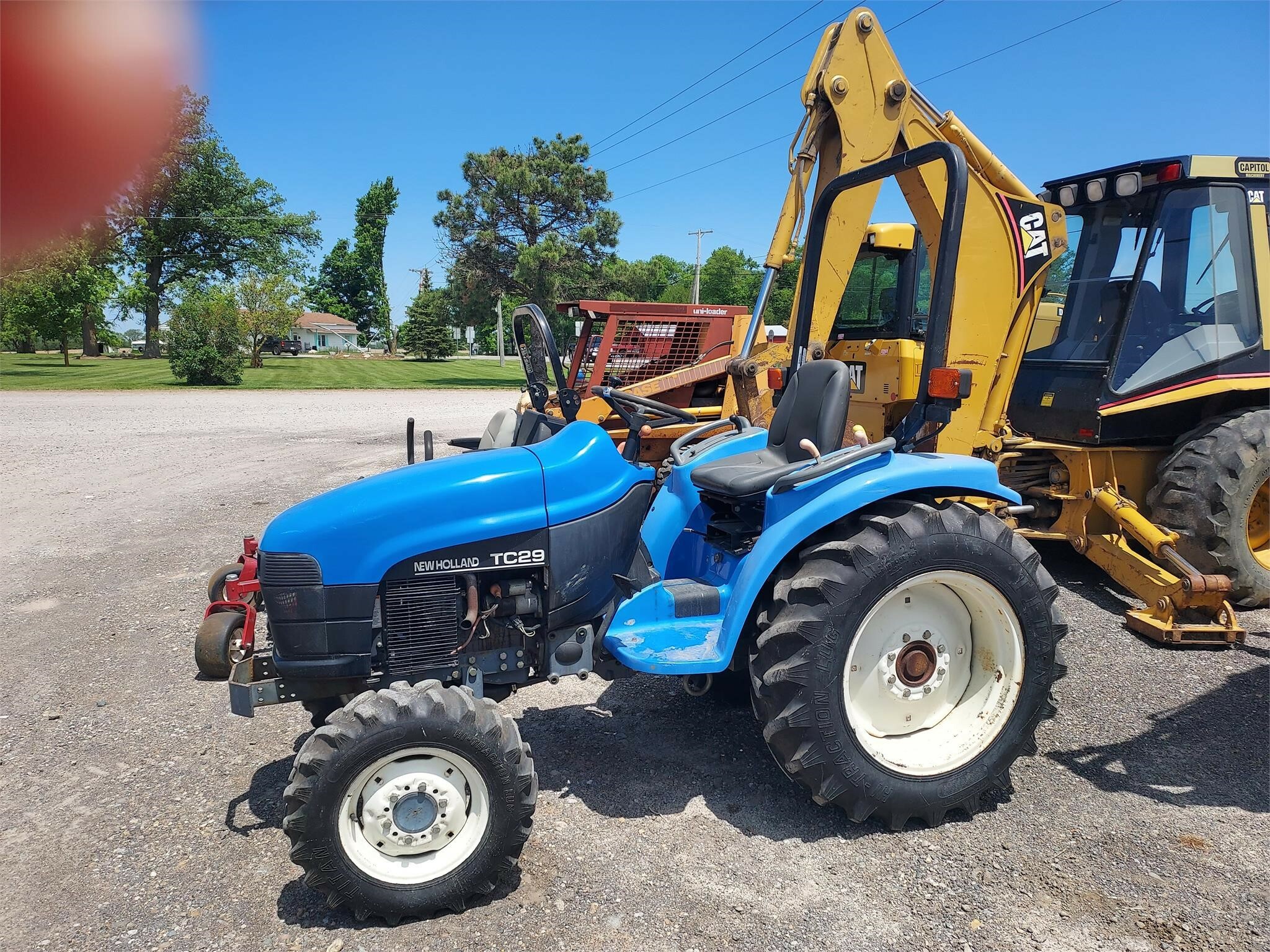 New Holland TC29 Tractor 8,750 Machinery Pete