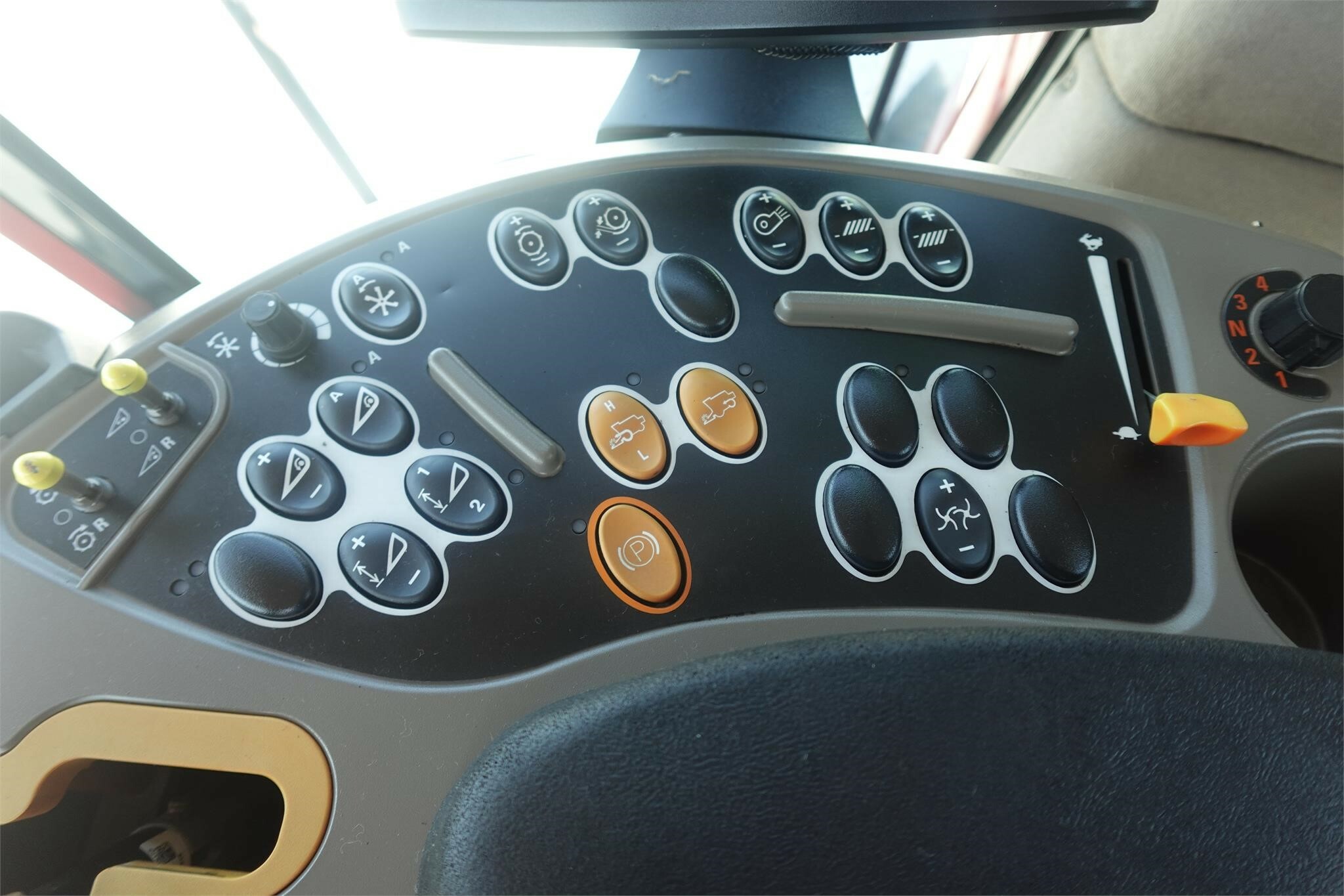 2015 Case IH 8240 Combine