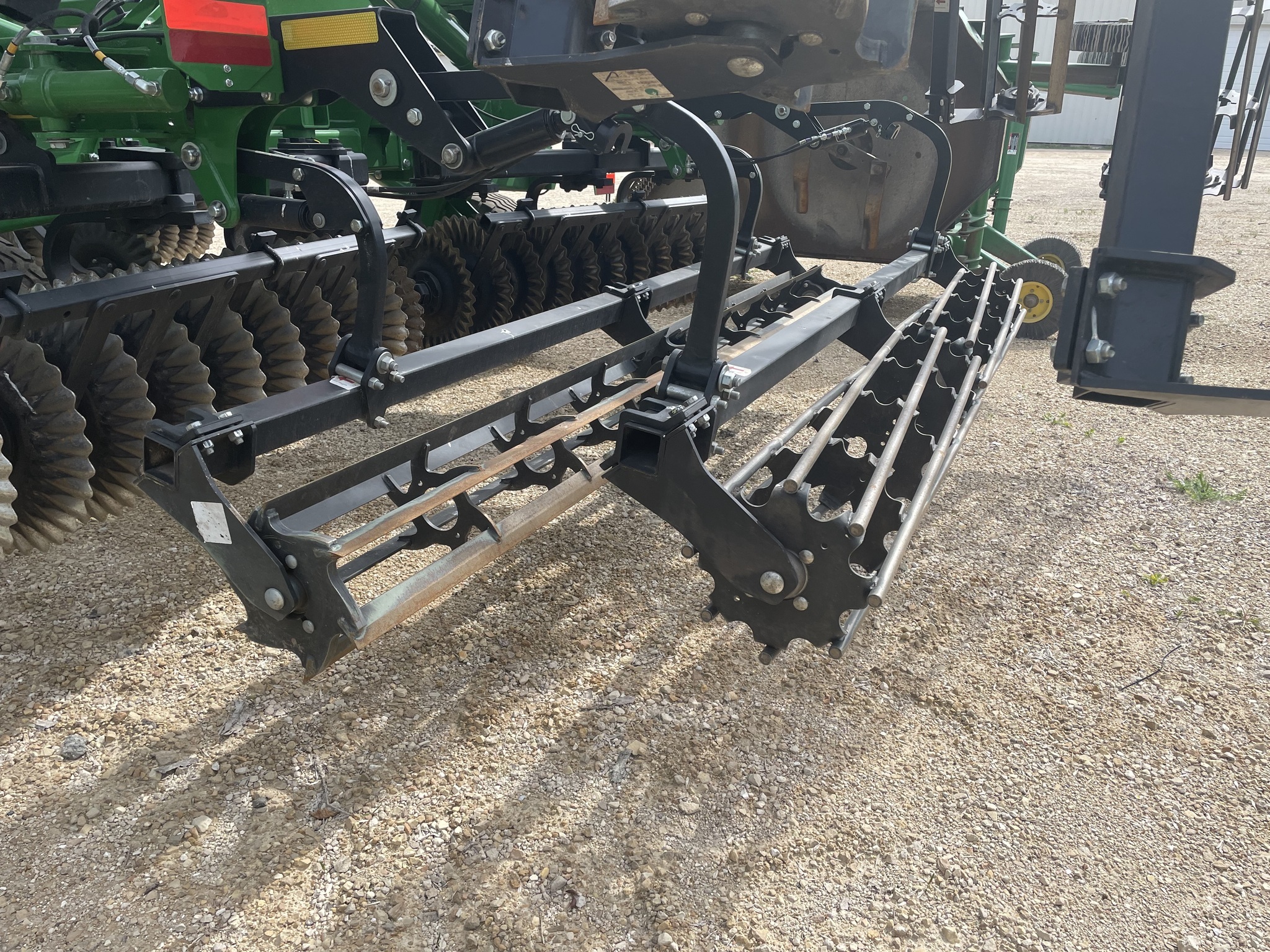  John Deere 2660VT Vertical Tillage
