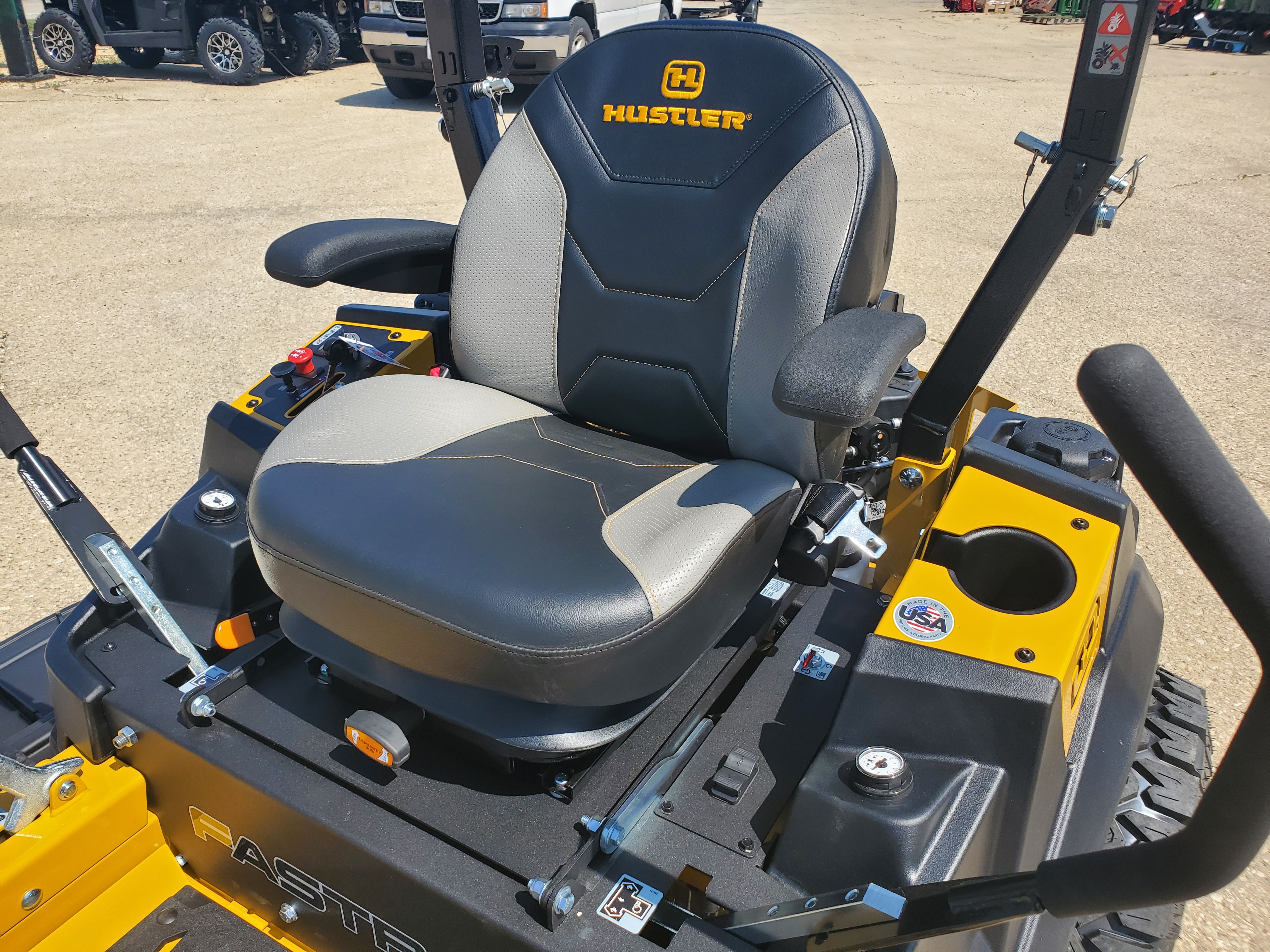 2025 Hustler FASTRAK 54 Lawn Mower