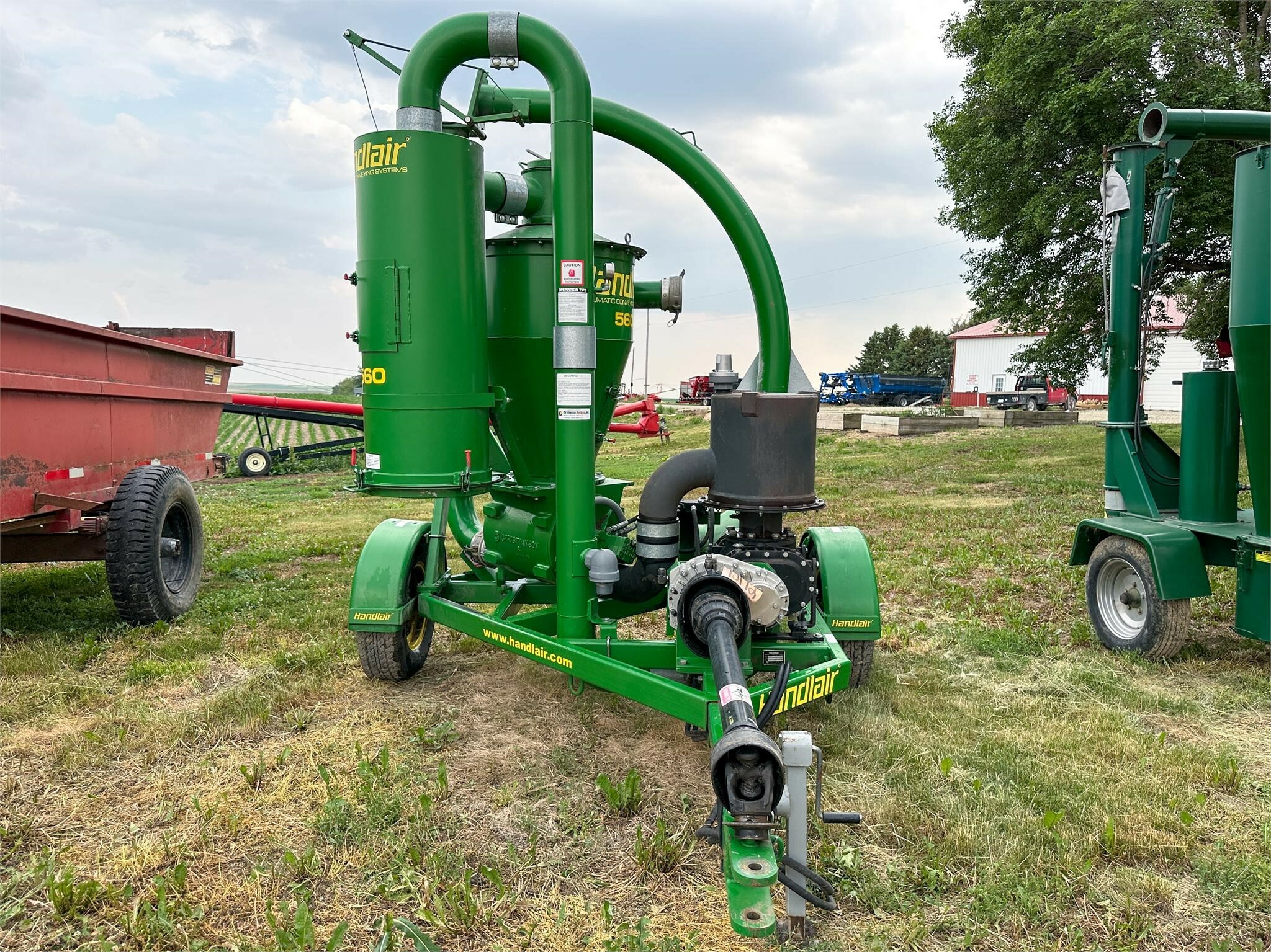 2012 Handlair 560 Grain Vac