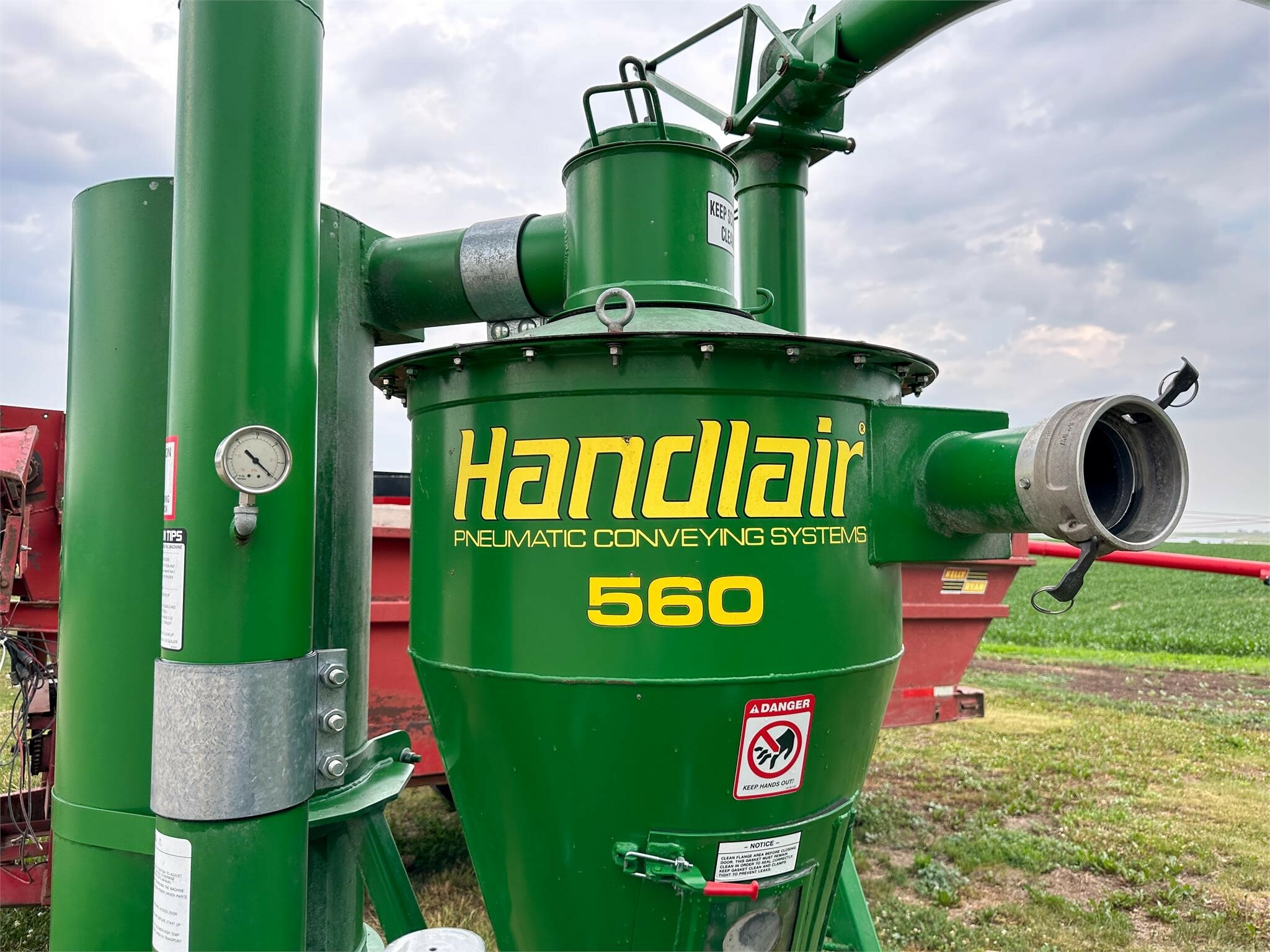 2012 Handlair 560 Grain Vac