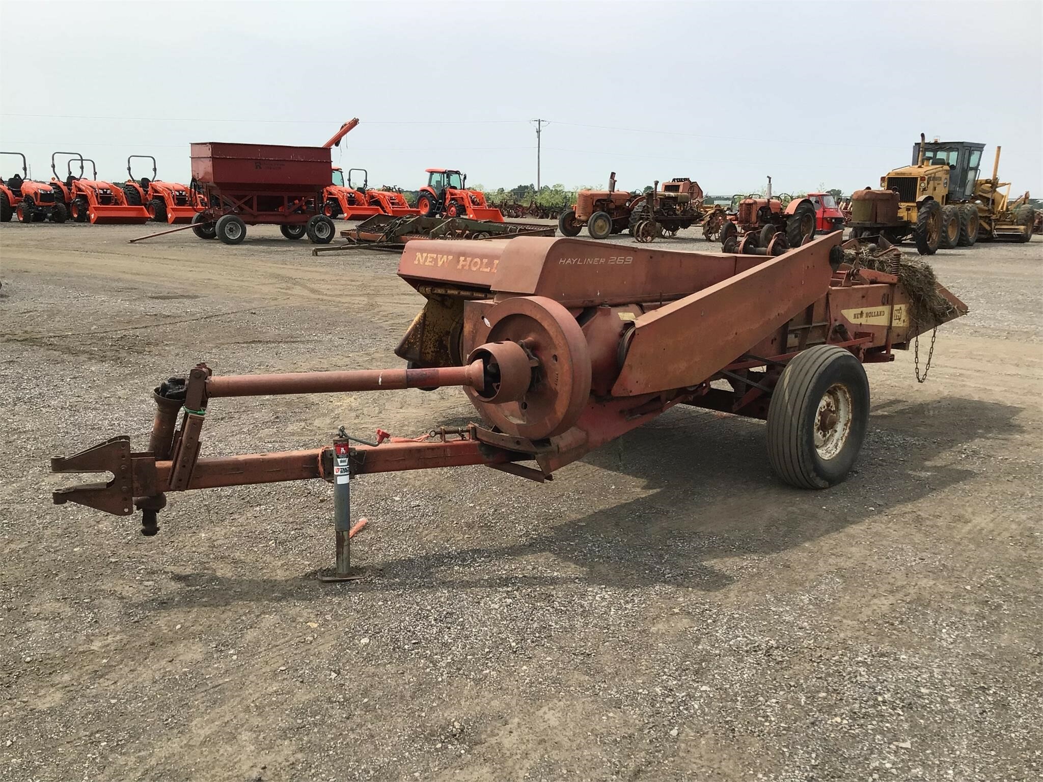  New Holland HAYLINER 269 Small Square Baler