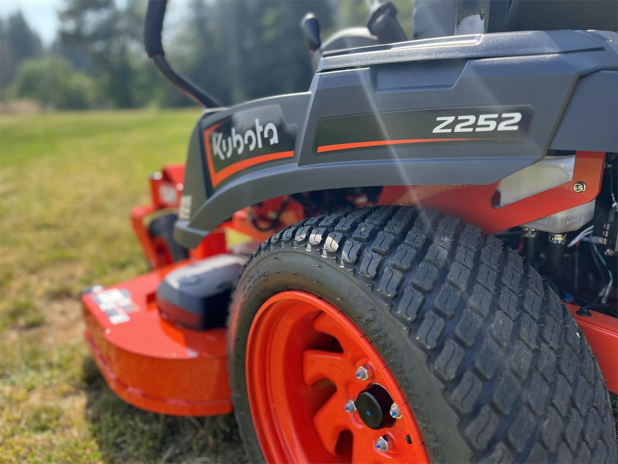 2026 Kubota Z252 Lawn Mower - $8,699 | Machinery Pete