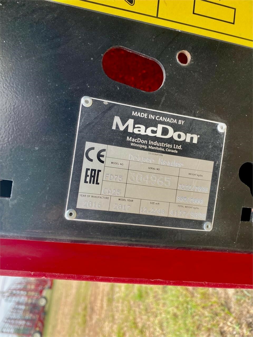 2017 MacDon FD75 Platform