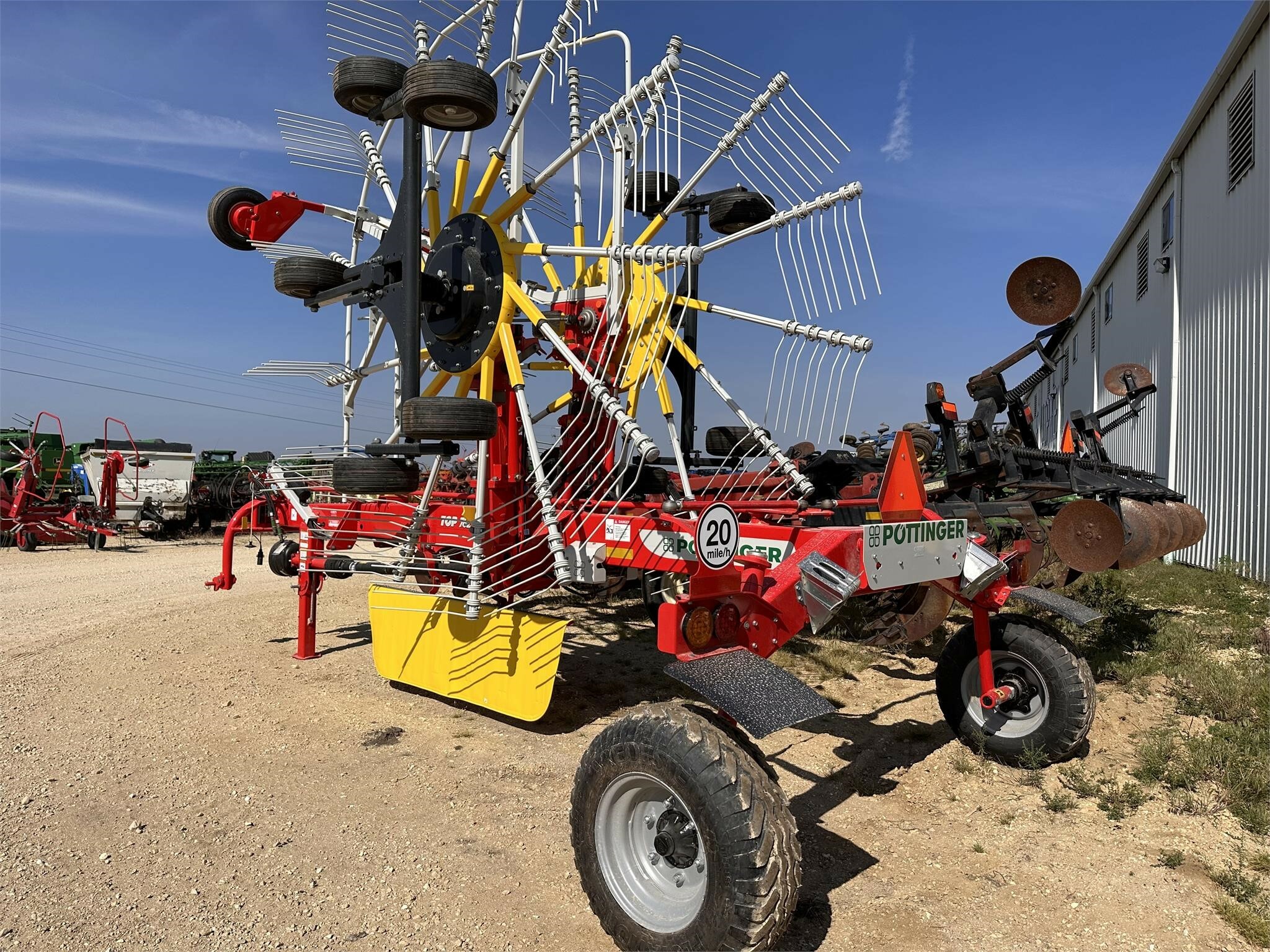  Pottinger TOP 762C Rake