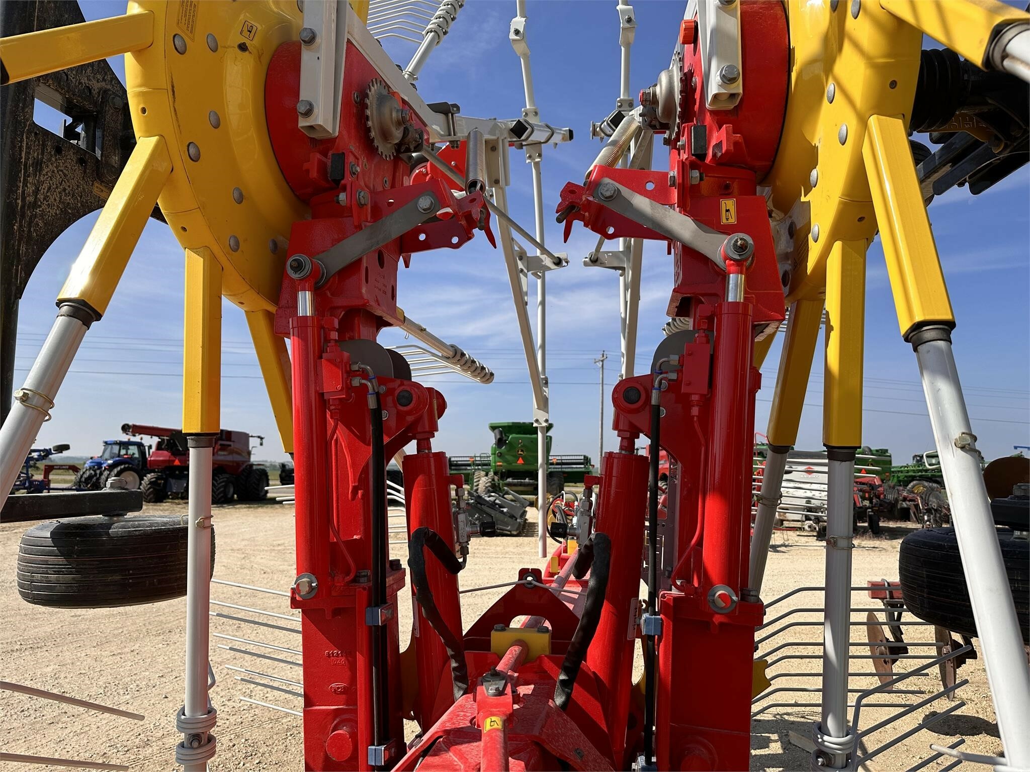  Pottinger TOP 762C Rake