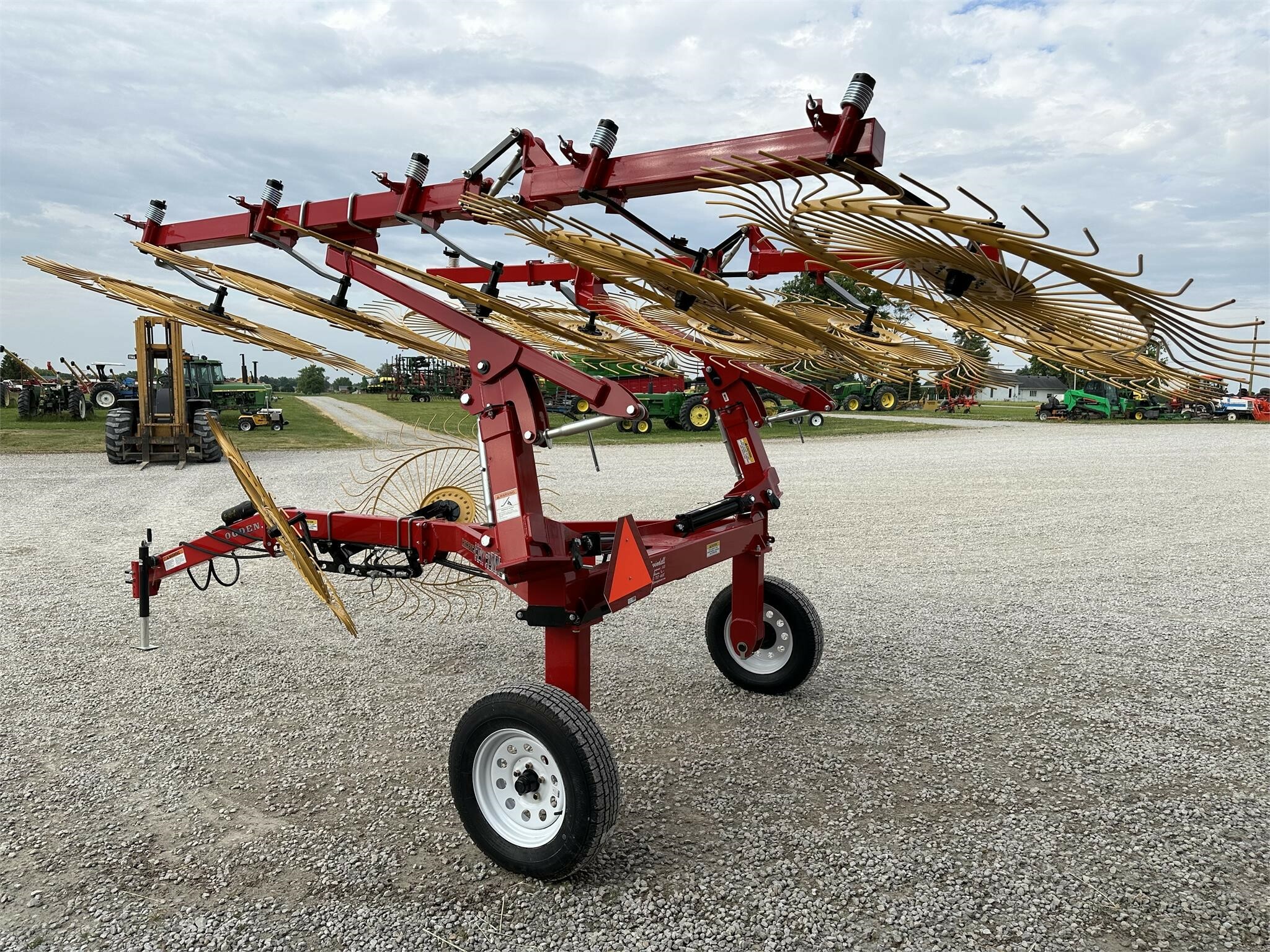 2025 Ogden Metalworks RCR812 Rake