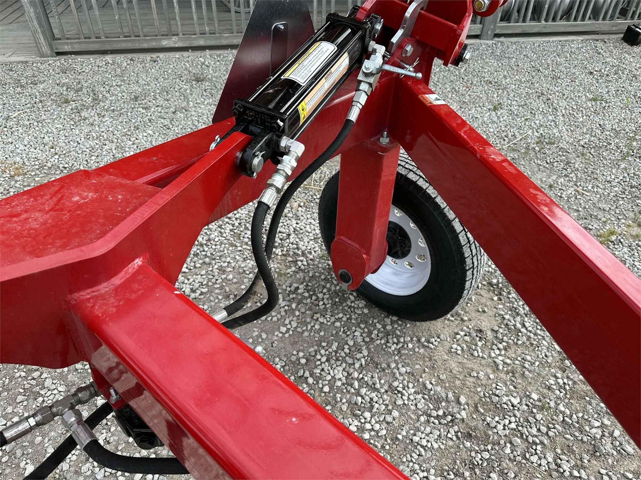 2025 Ogden Metalworks RCR812 Rake