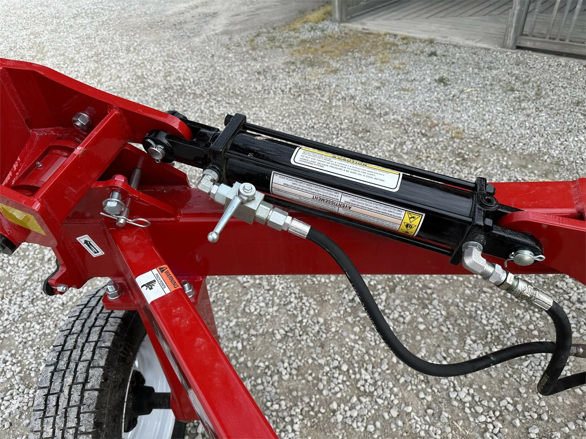 2025 Ogden Metalworks RCR812 Rake