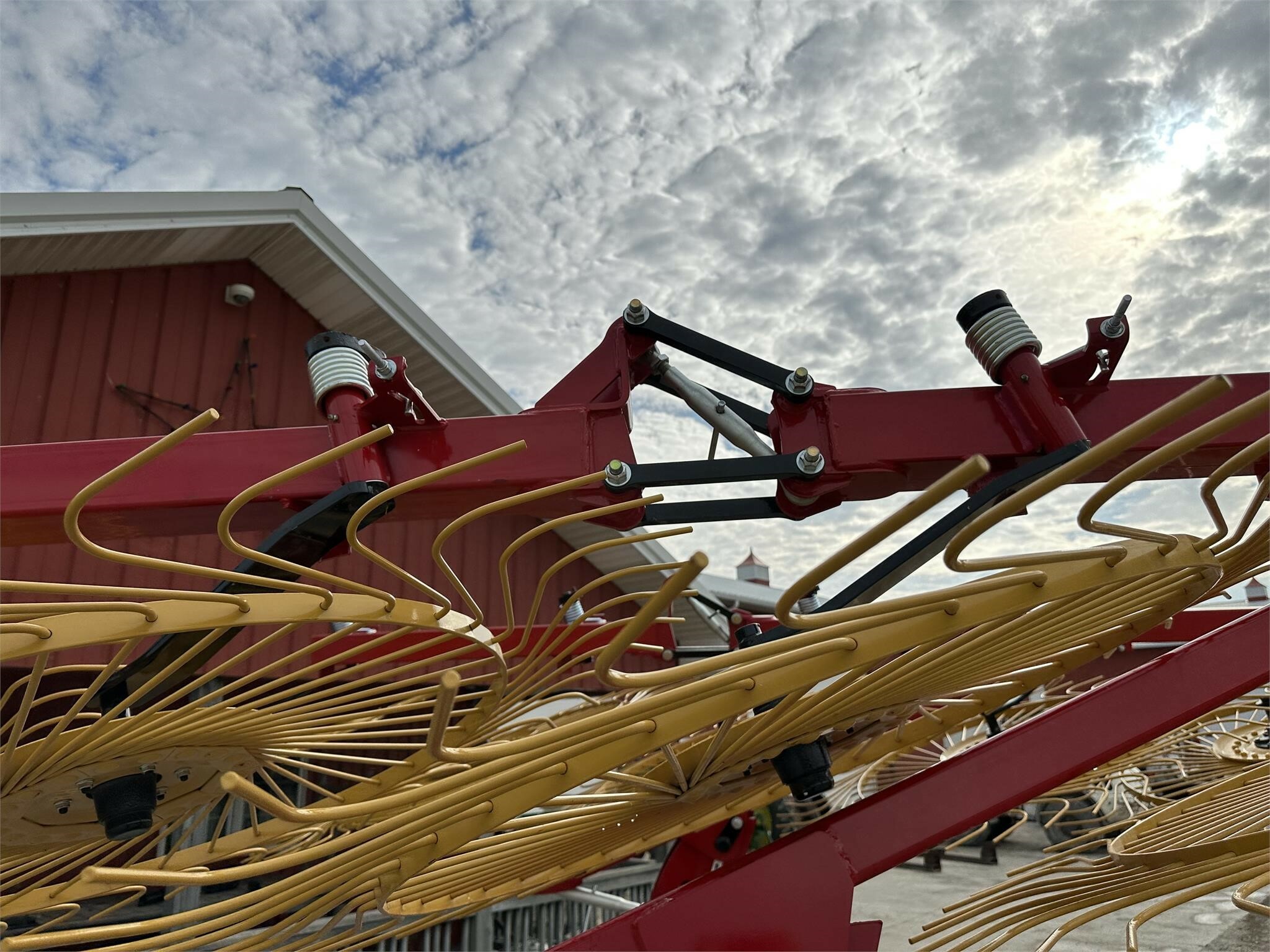 2025 Ogden Metalworks RCR812 Rake