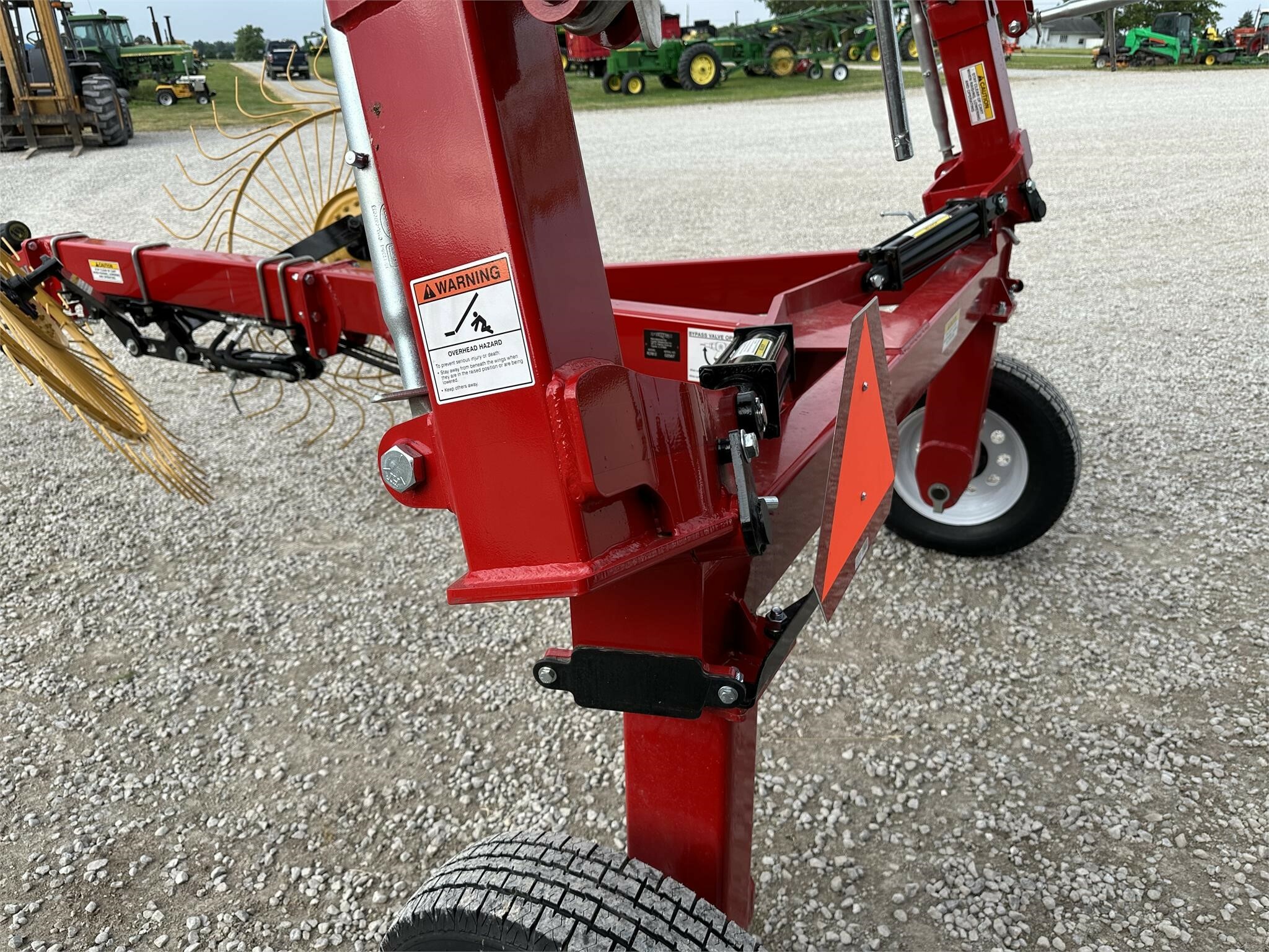 2025 Ogden Metalworks RCR812 Rake