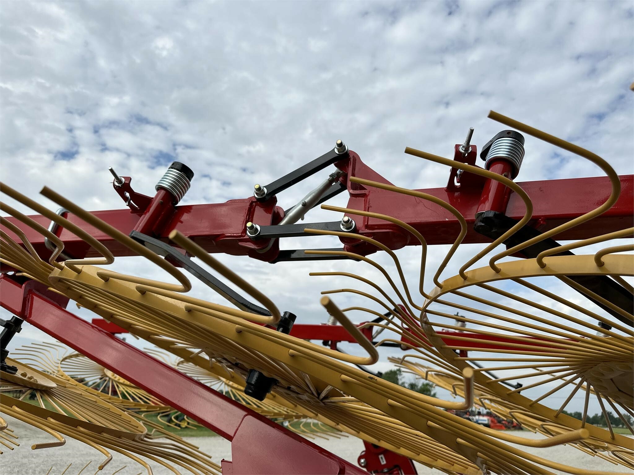 2025 Ogden Metalworks RCR812 Rake