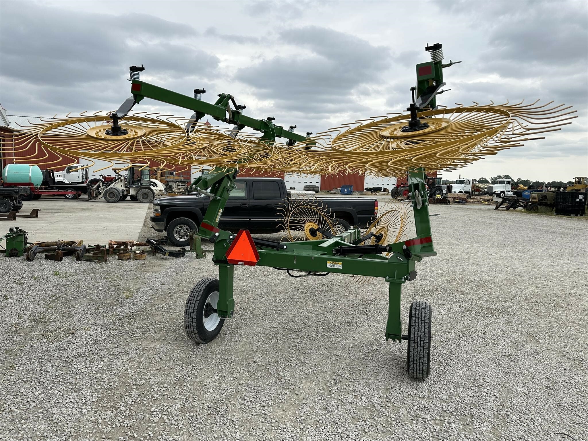 2025 Ogden Metalworks RCR812 Rake