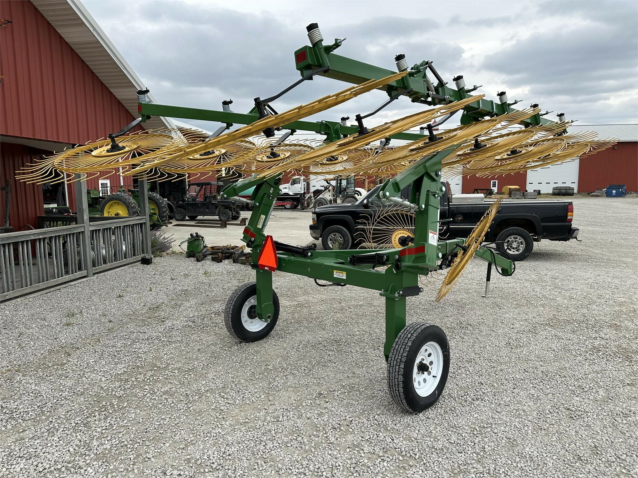 2025 Ogden Metalworks RCR812 Rake