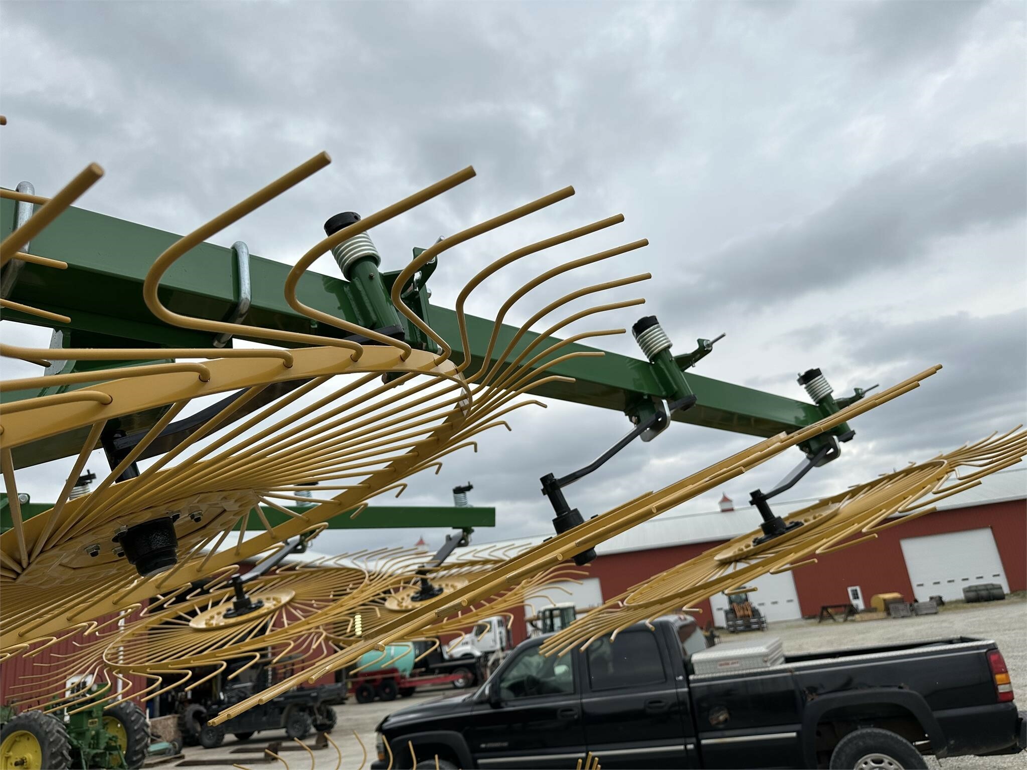 2025 Ogden Metalworks RCR812 Rake