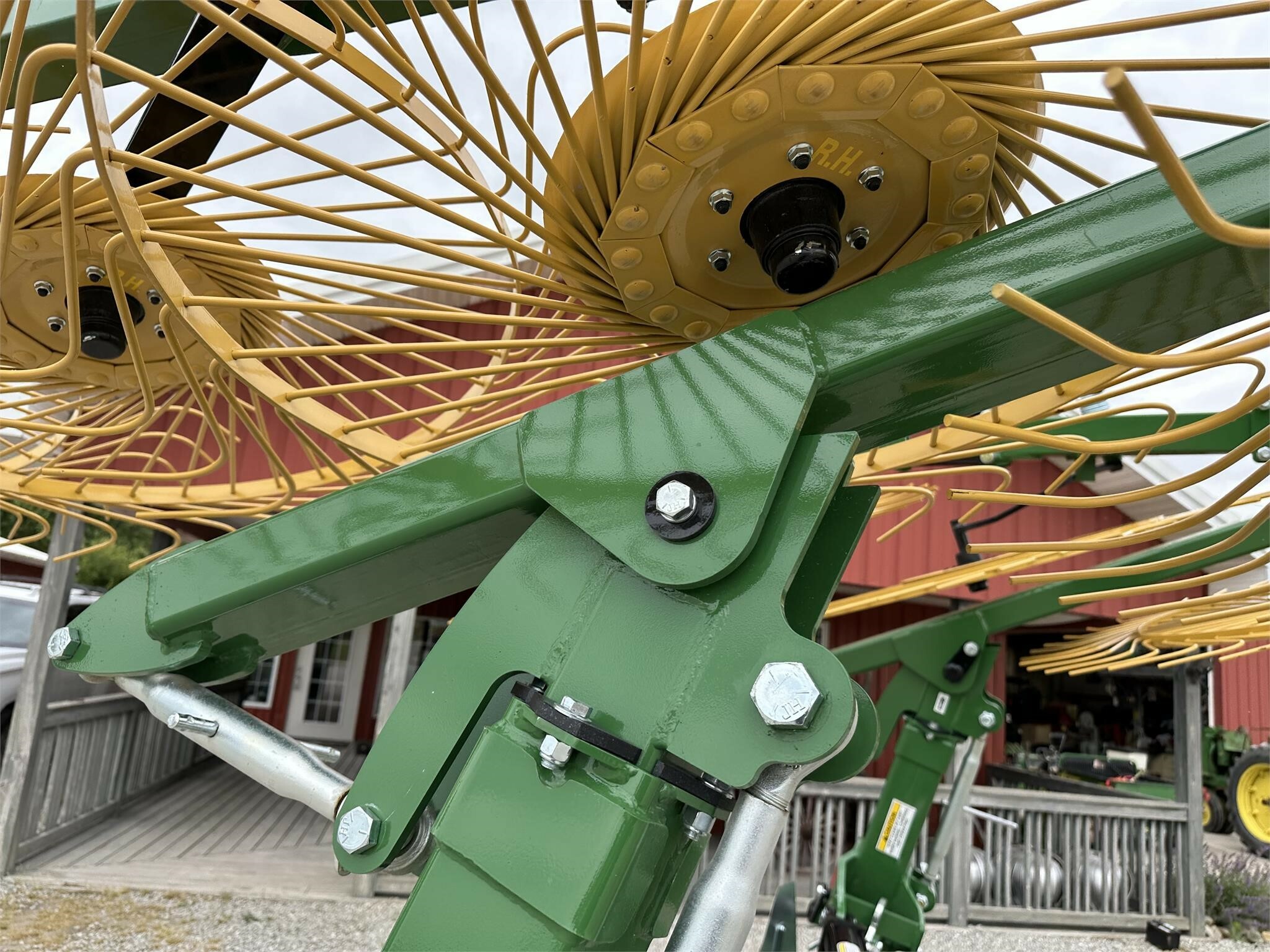 2025 Ogden Metalworks RCR812 Rake