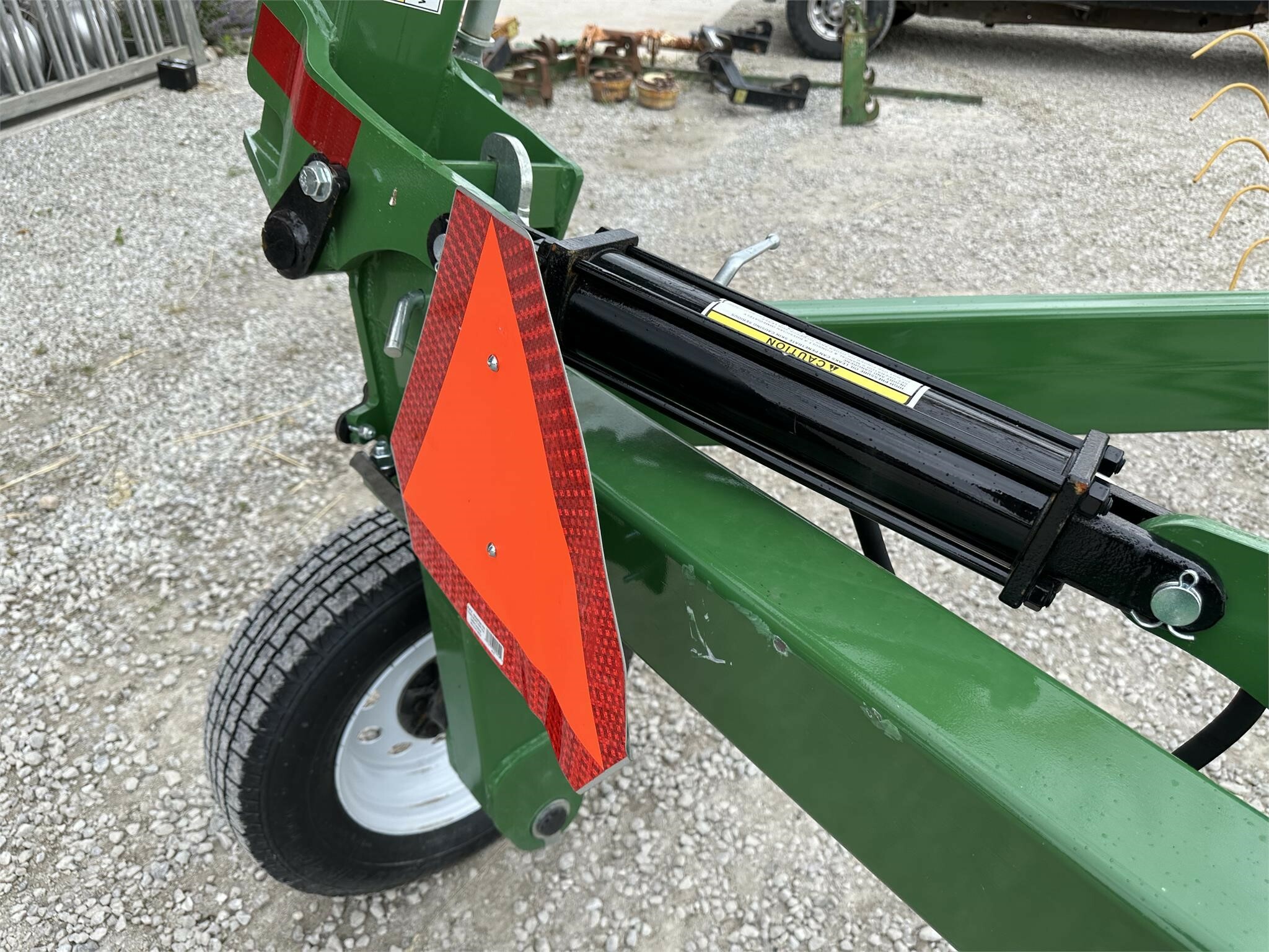 2025 Ogden Metalworks RCR812 Rake