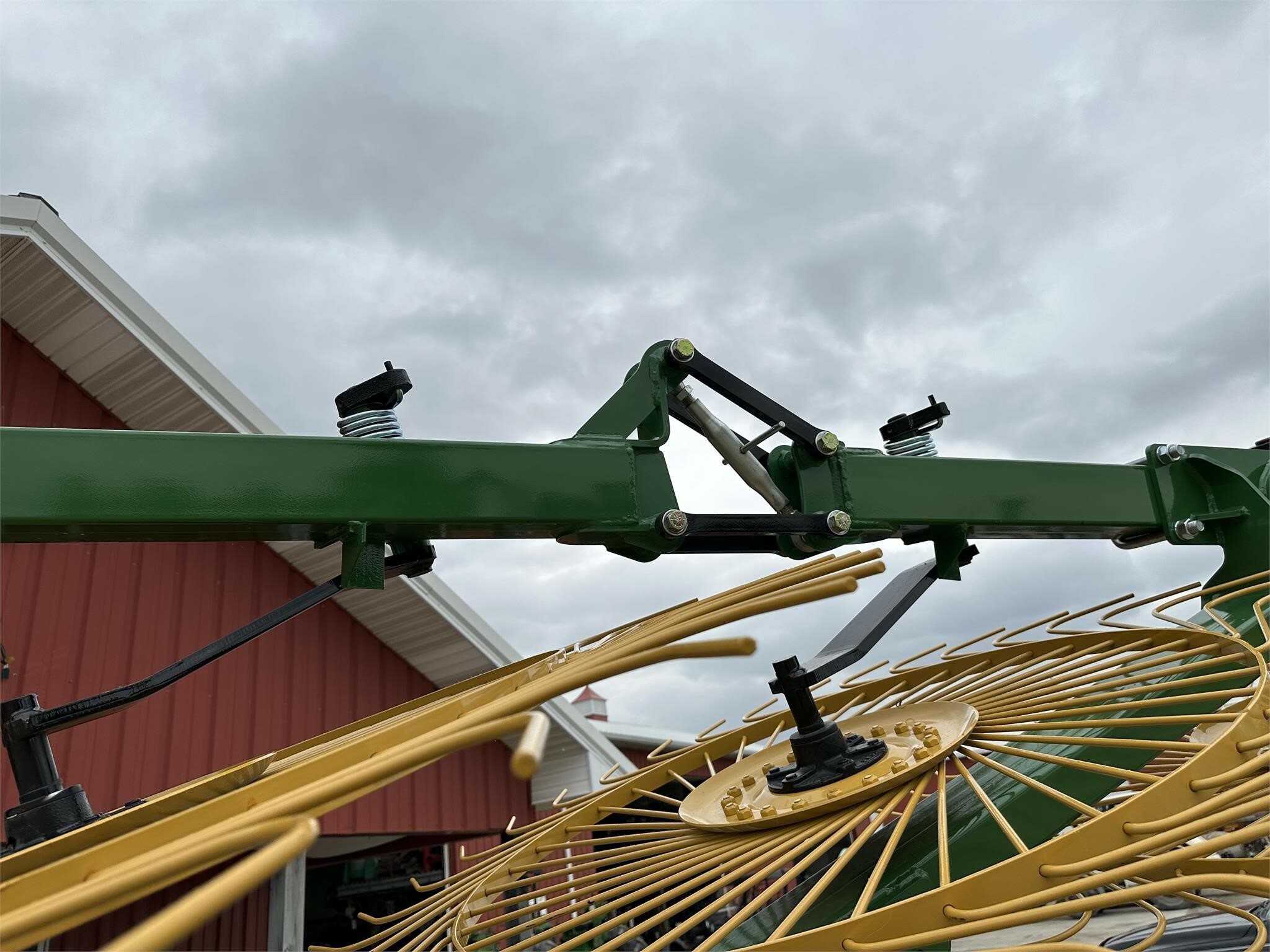 2025 Ogden Metalworks RCR812 Rake