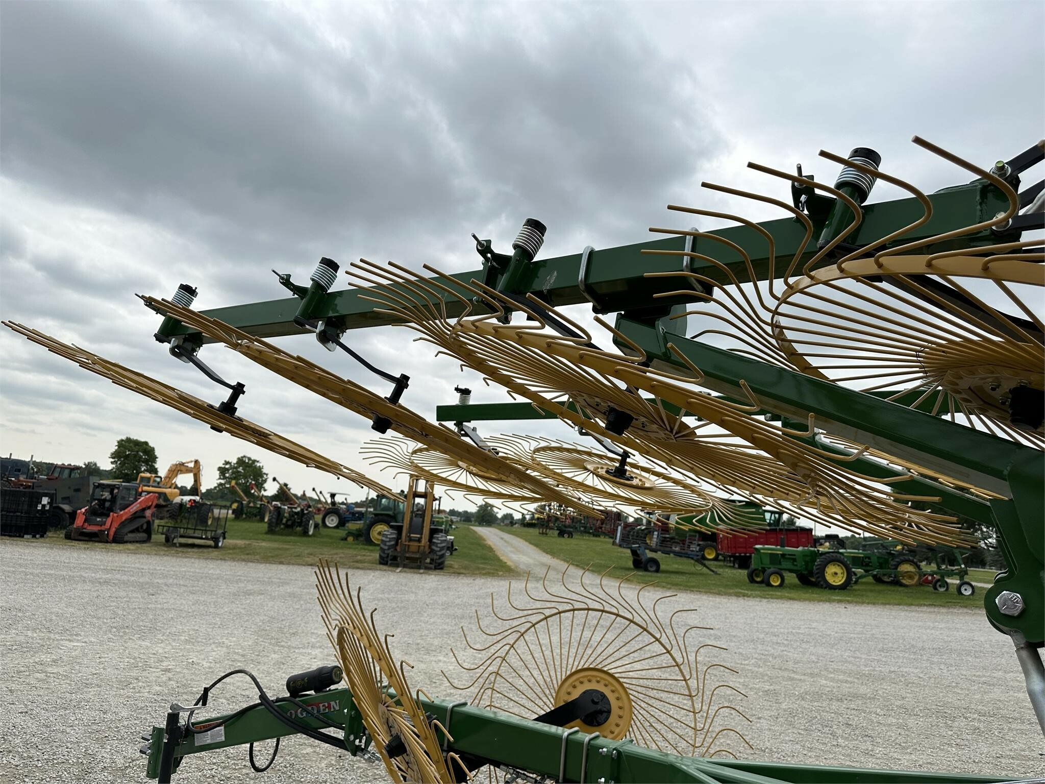 2025 Ogden Metalworks RCR812 Rake