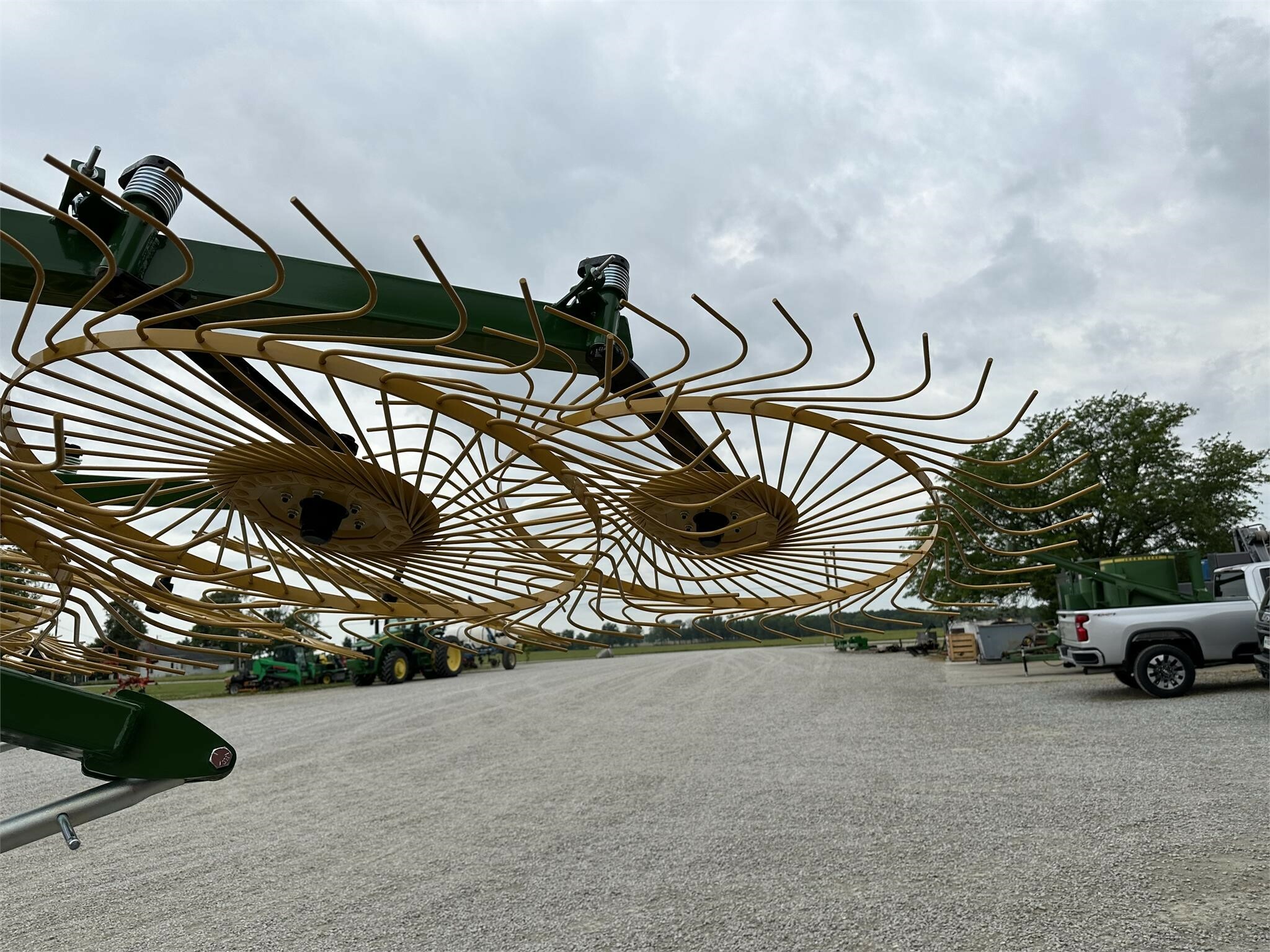 2025 Ogden Metalworks RCR812 Rake