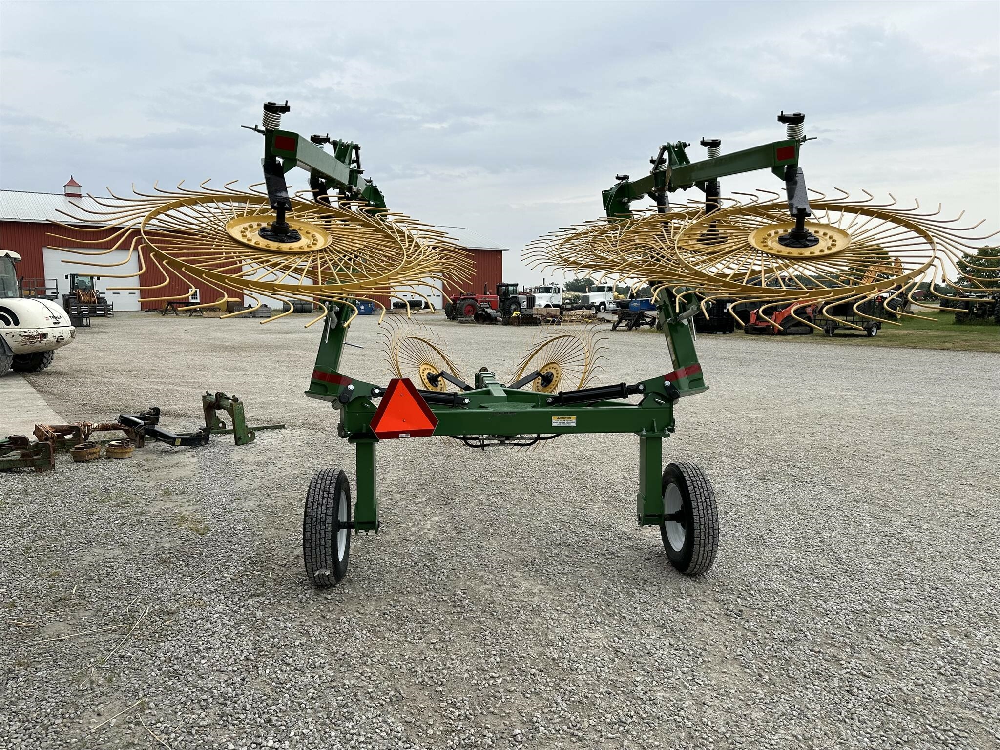 2025 Ogden Metalworks RCR812 Rake