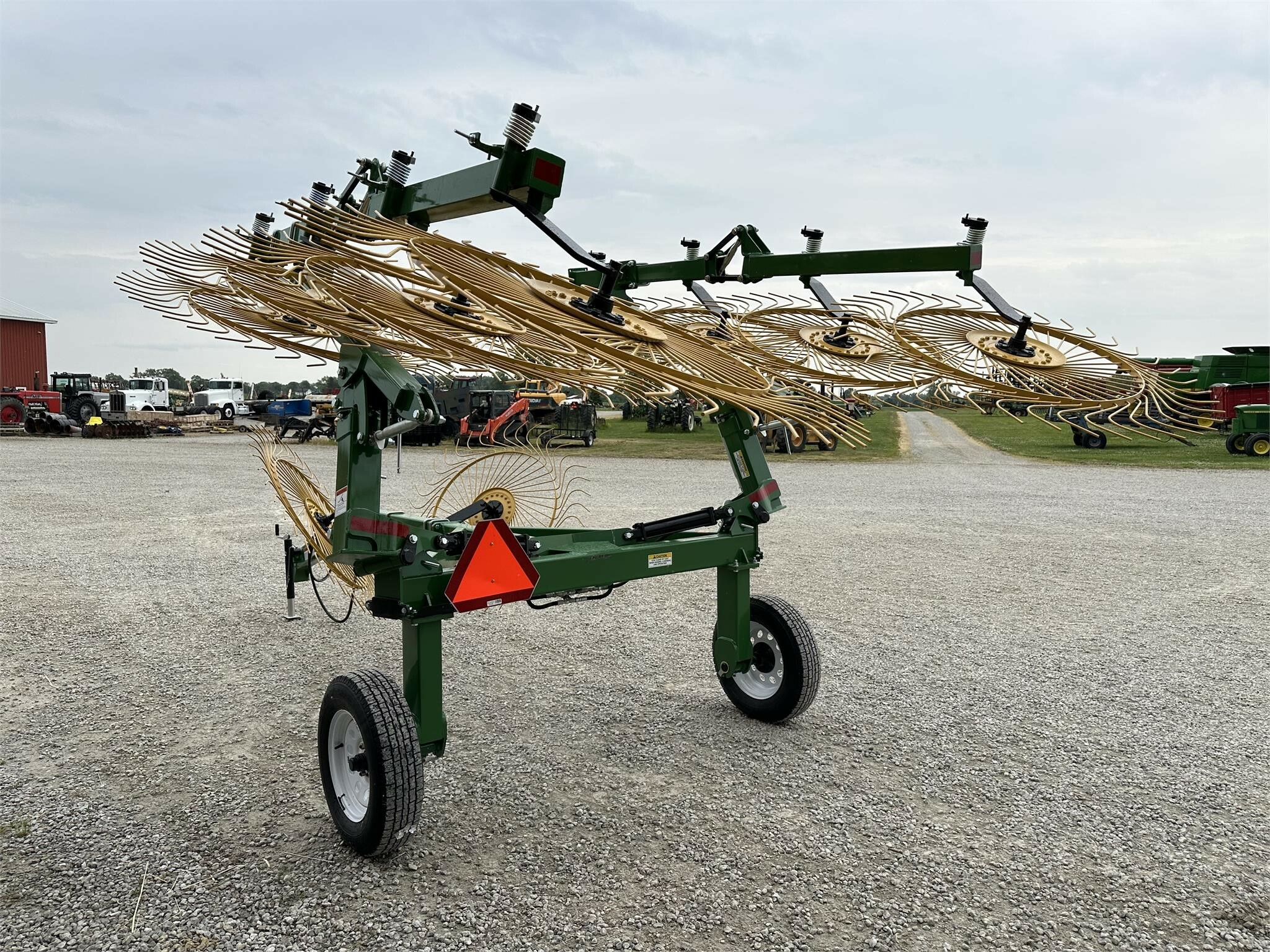 2025 Ogden Metalworks RCR812 Rake