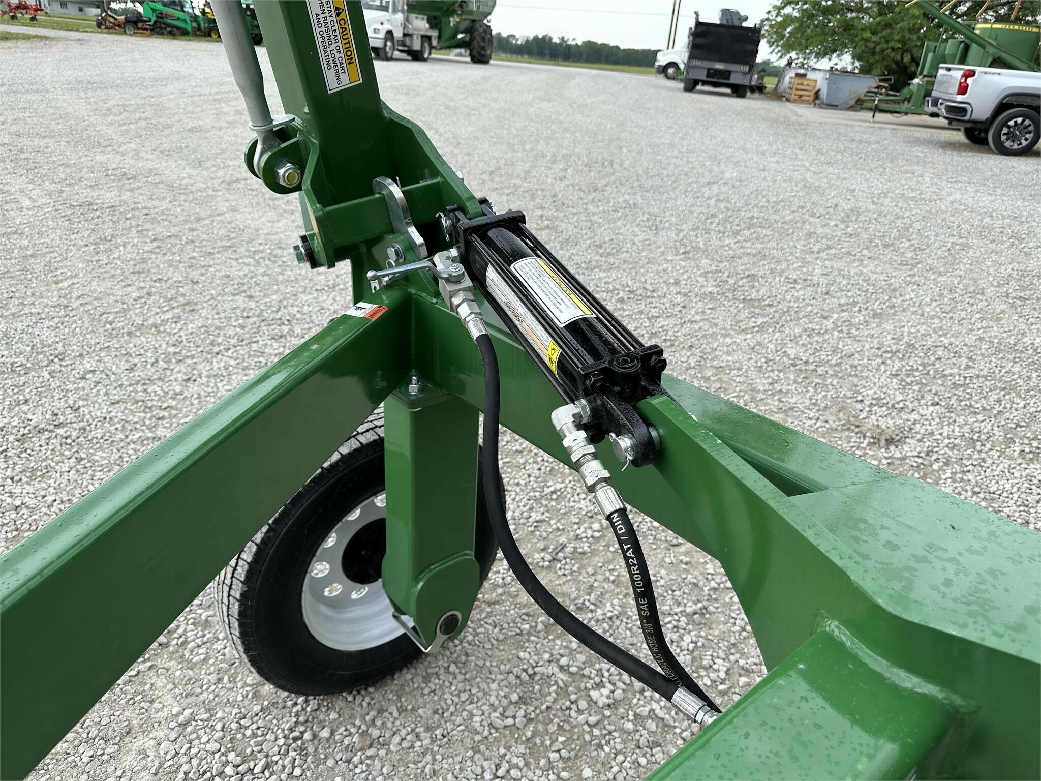 2025 Ogden Metalworks RCR812 Rake