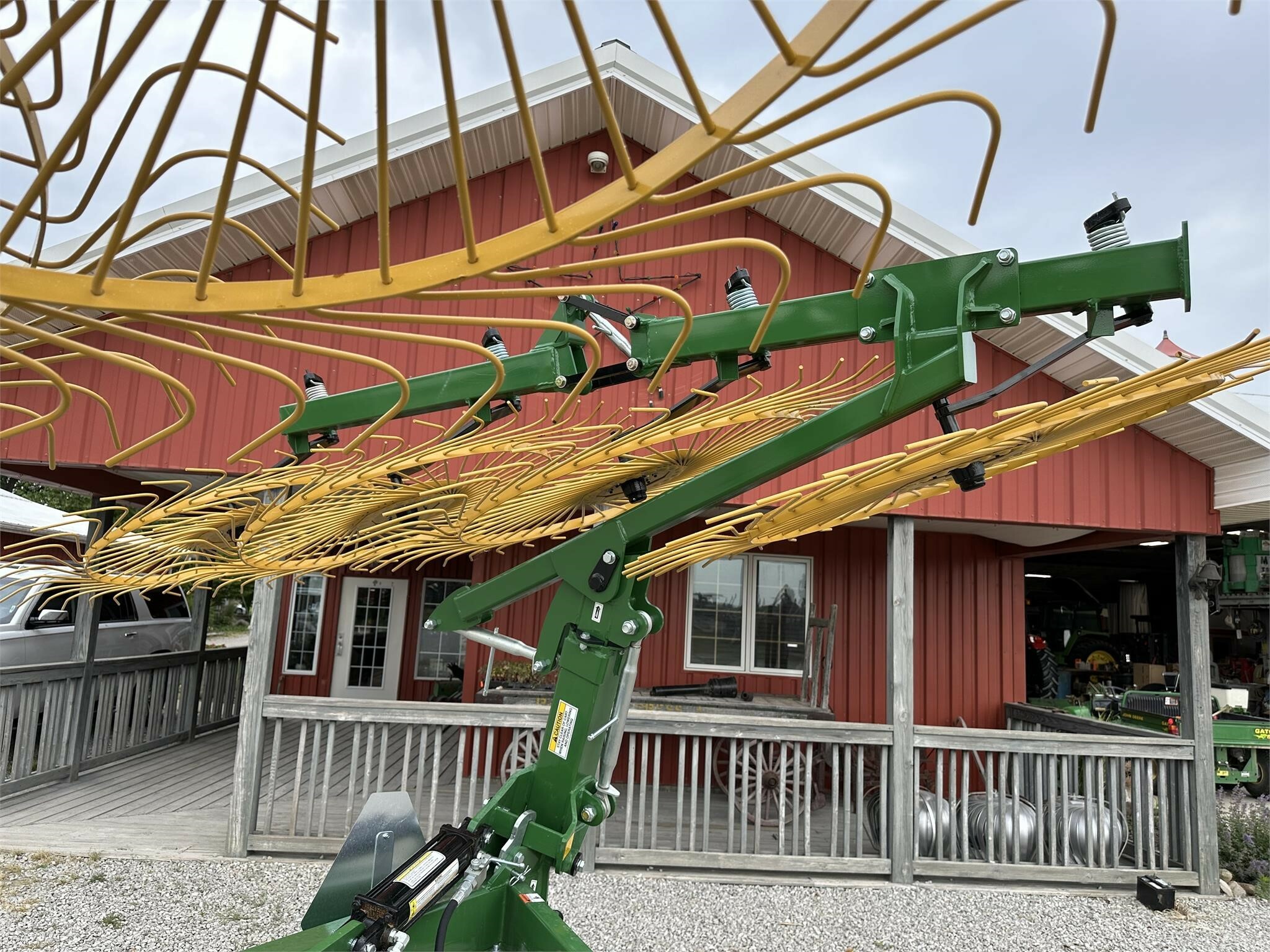 2025 Ogden Metalworks RCR812 Rake