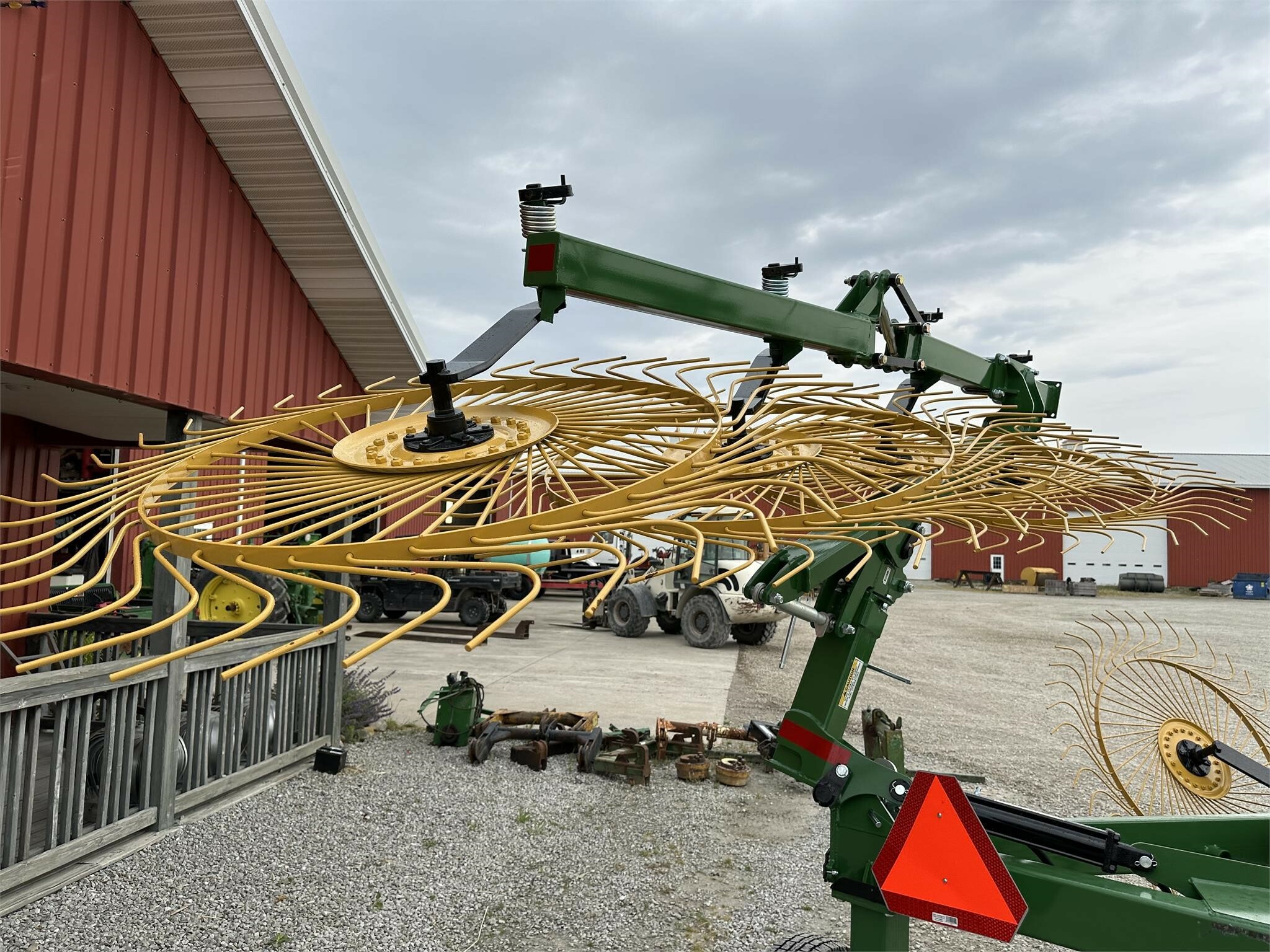 2025 Ogden Metalworks RCR812 Rake