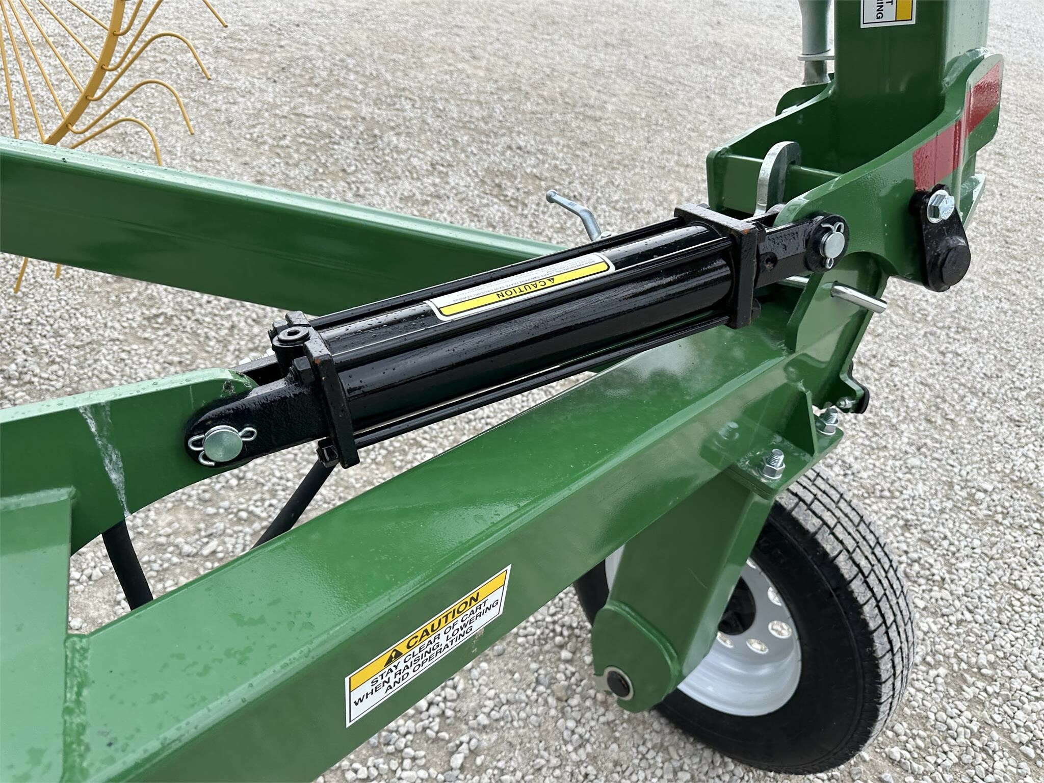 2025 Ogden Metalworks RCR812 Rake