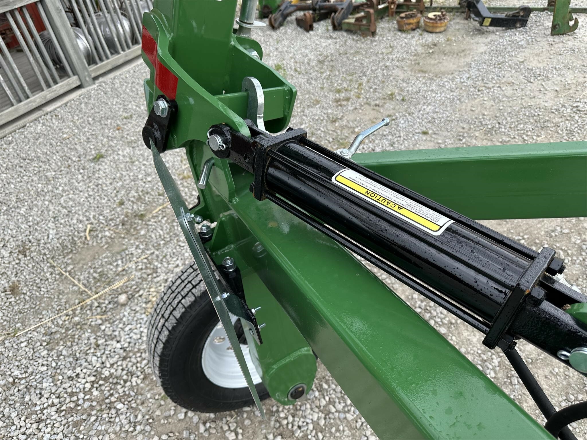 2025 Ogden Metalworks RCR812 Rake