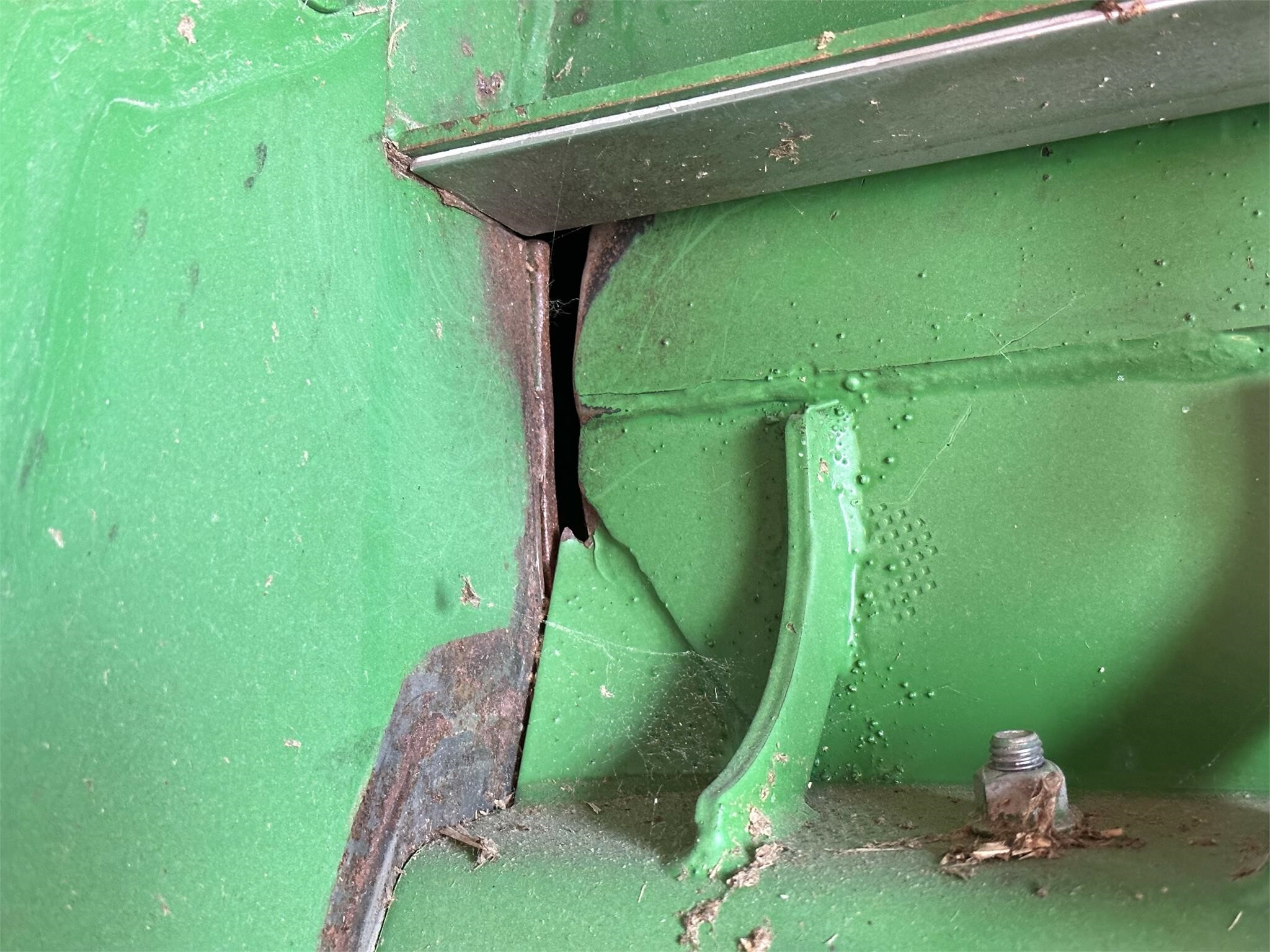 2014 John Deere S680 Combine