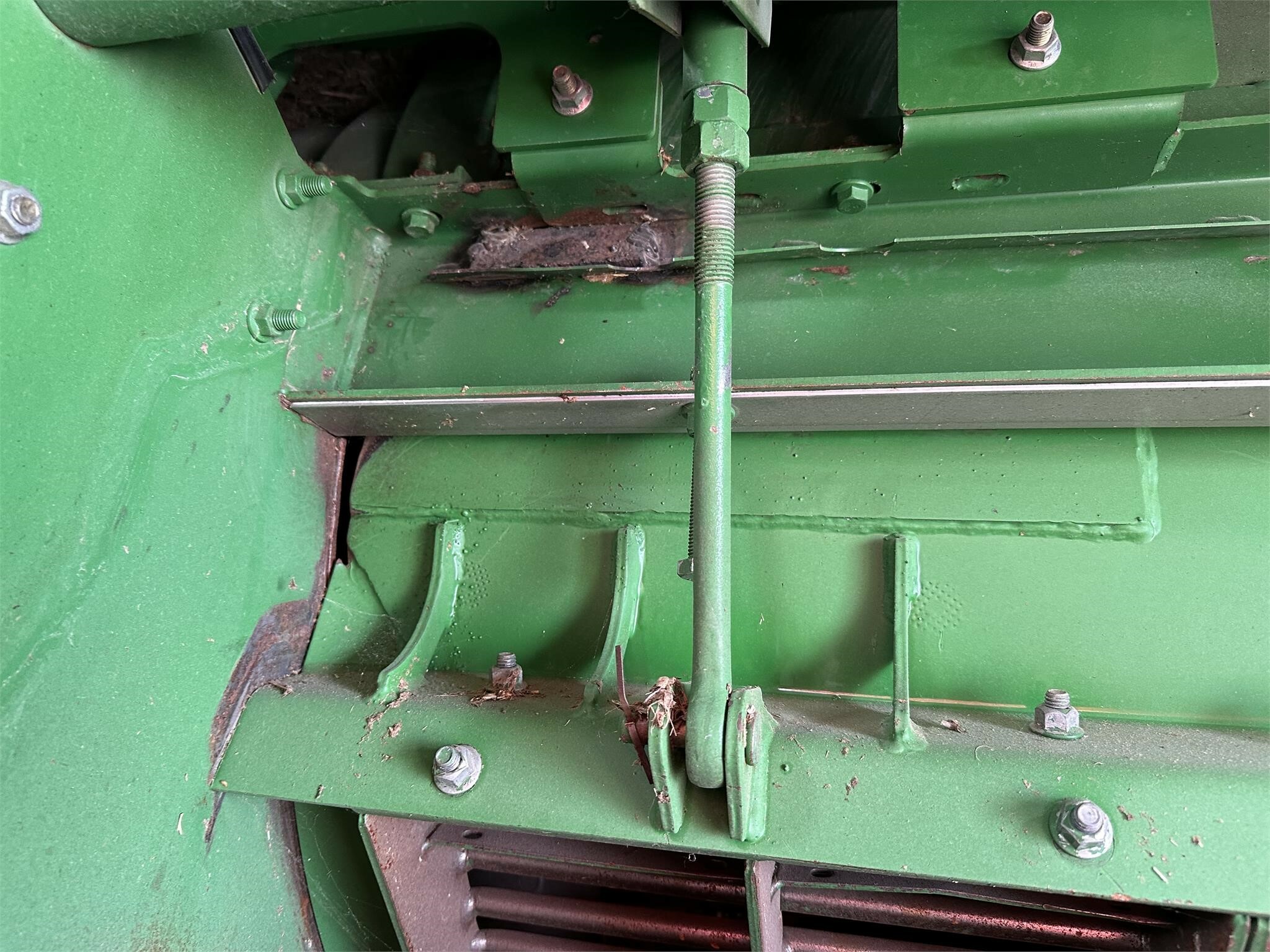 2014 John Deere S680 Combine