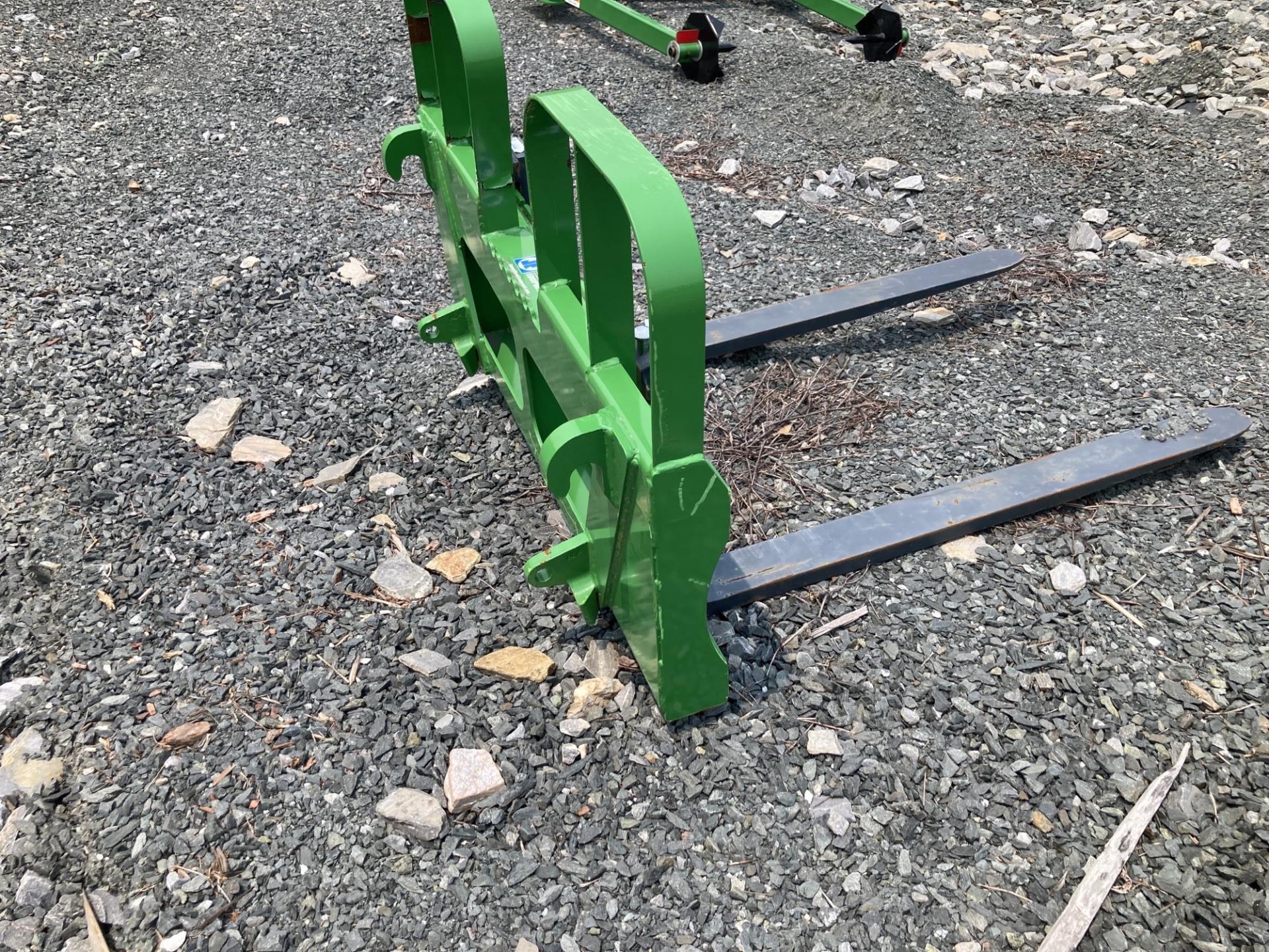  Woods PFW4448E Loader and Skid Steer Attachment