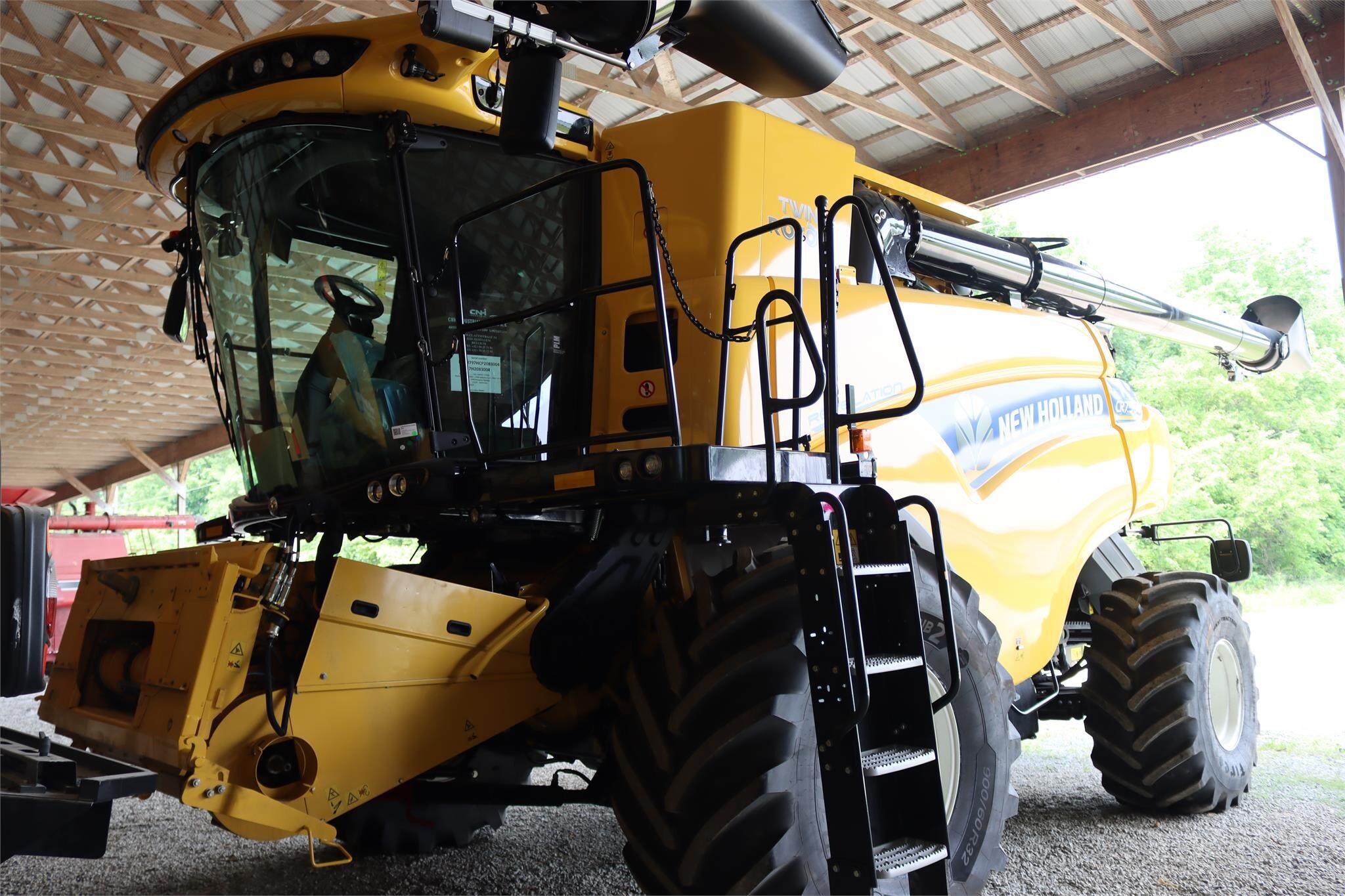  New Holland CR7.90 Combine
