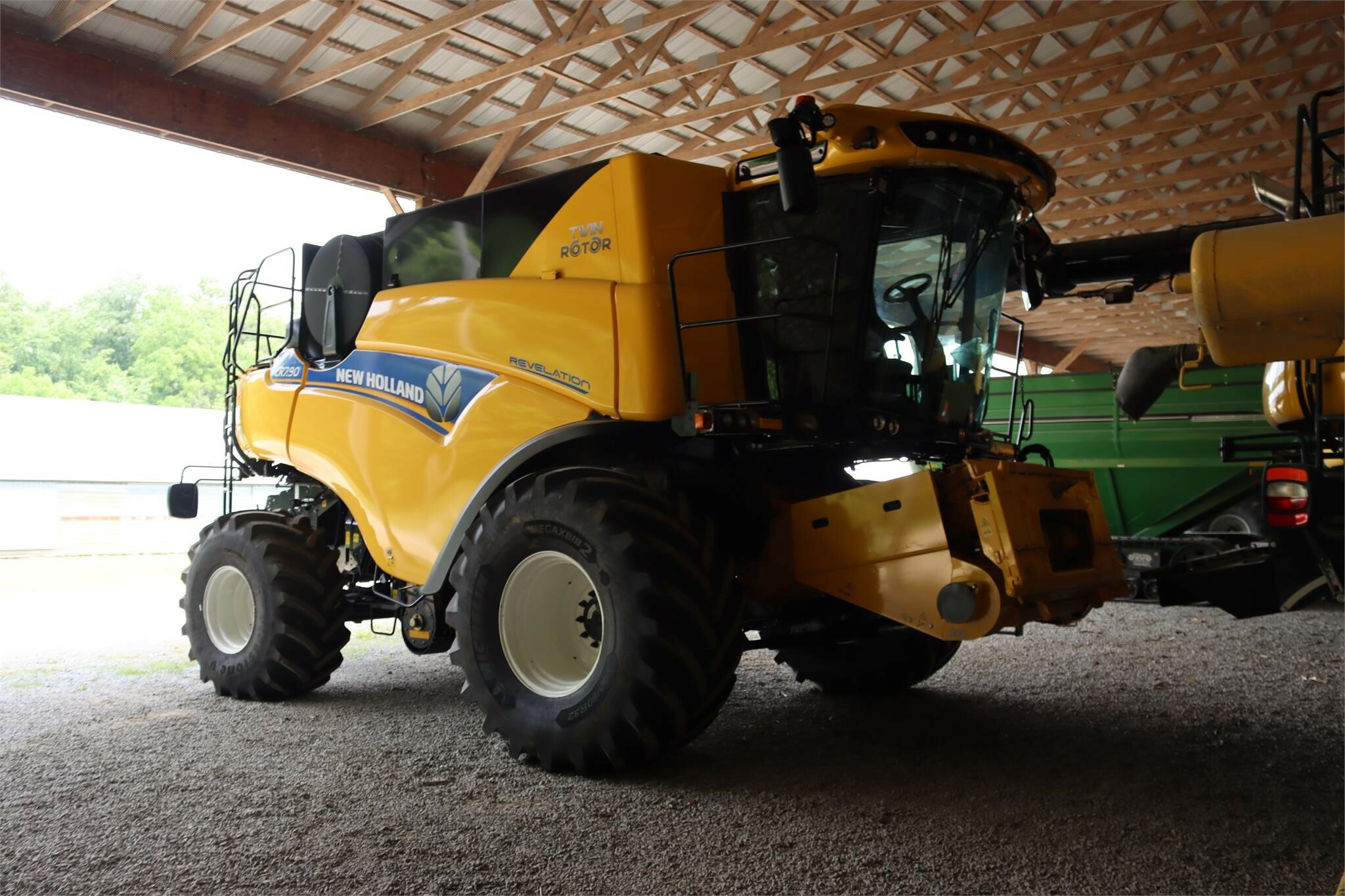  New Holland CR7.90 Combine