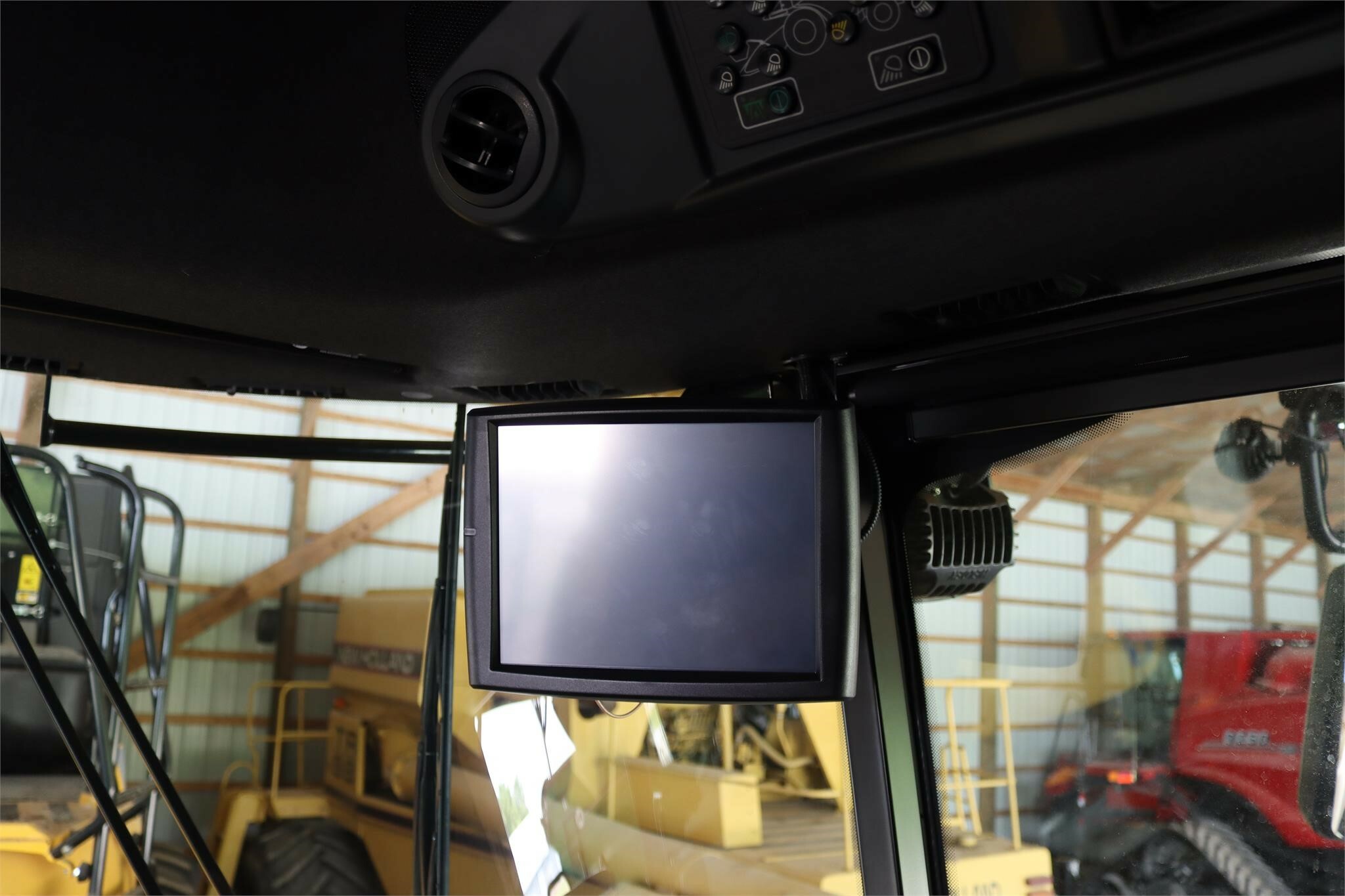  New Holland CR7.90 Combine