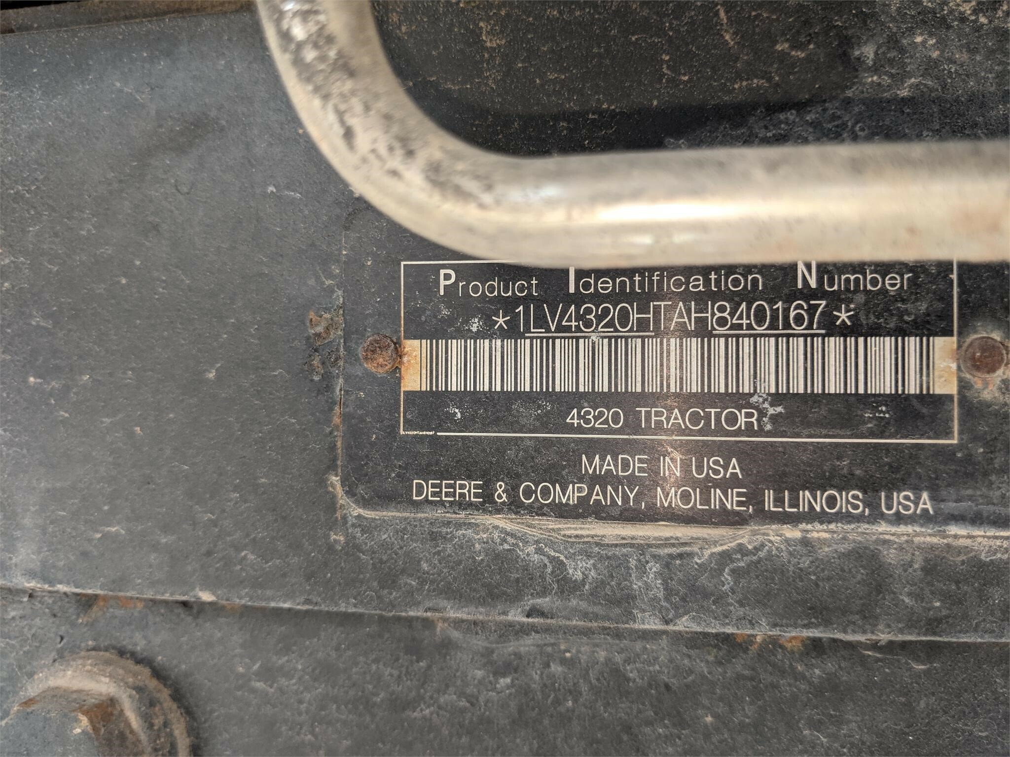 2011 John Deere 4320 Tractor