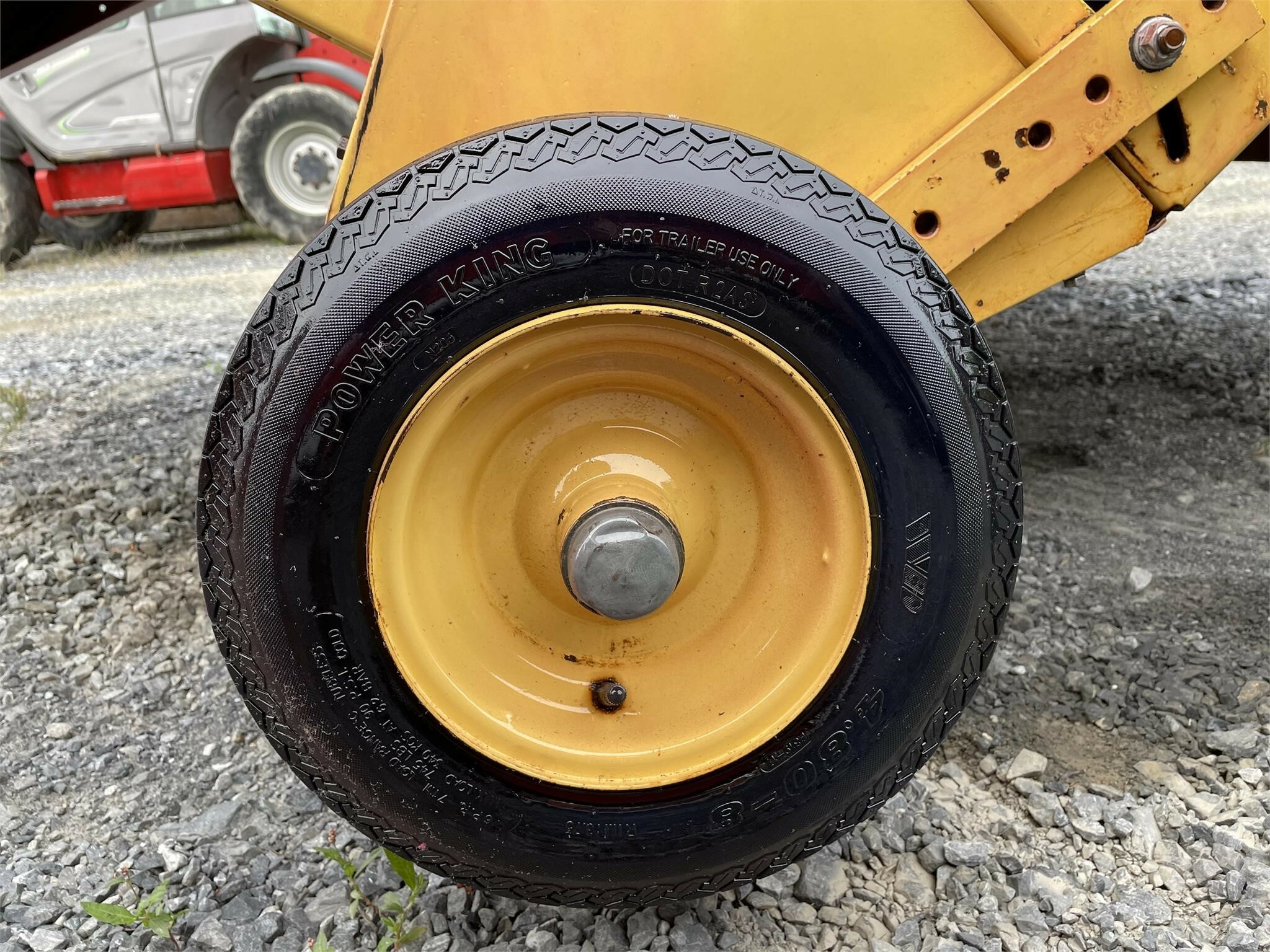 1993 New Holland 640 Round Baler 5,750 Machinery Pete